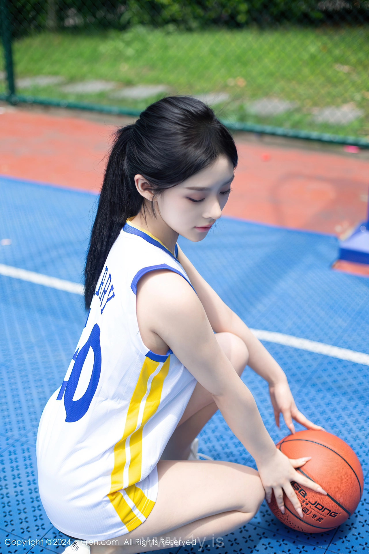 XIUREN(秀人网) No.8744 Lovely Chinese Girl 豆瓣酱