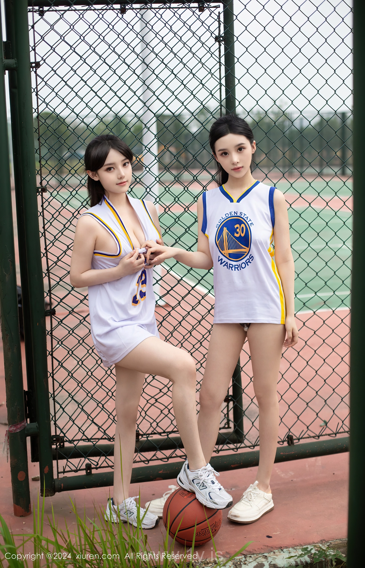 XIUREN(秀人网) No.8744 Lovely Chinese Girl 豆瓣酱