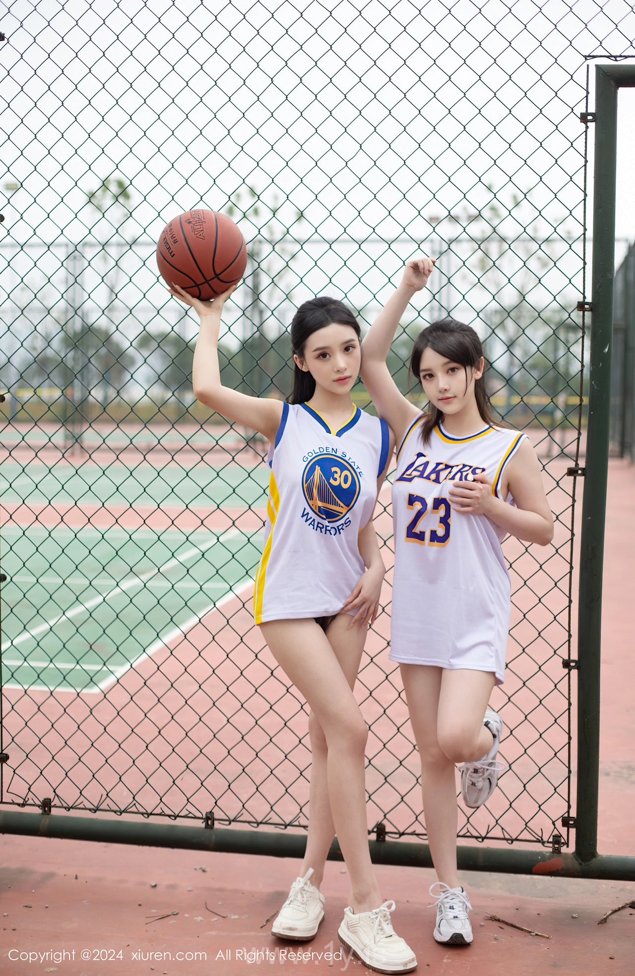 XIUREN(秀人网) No.8744 Lovely Chinese Girl 豆瓣酱