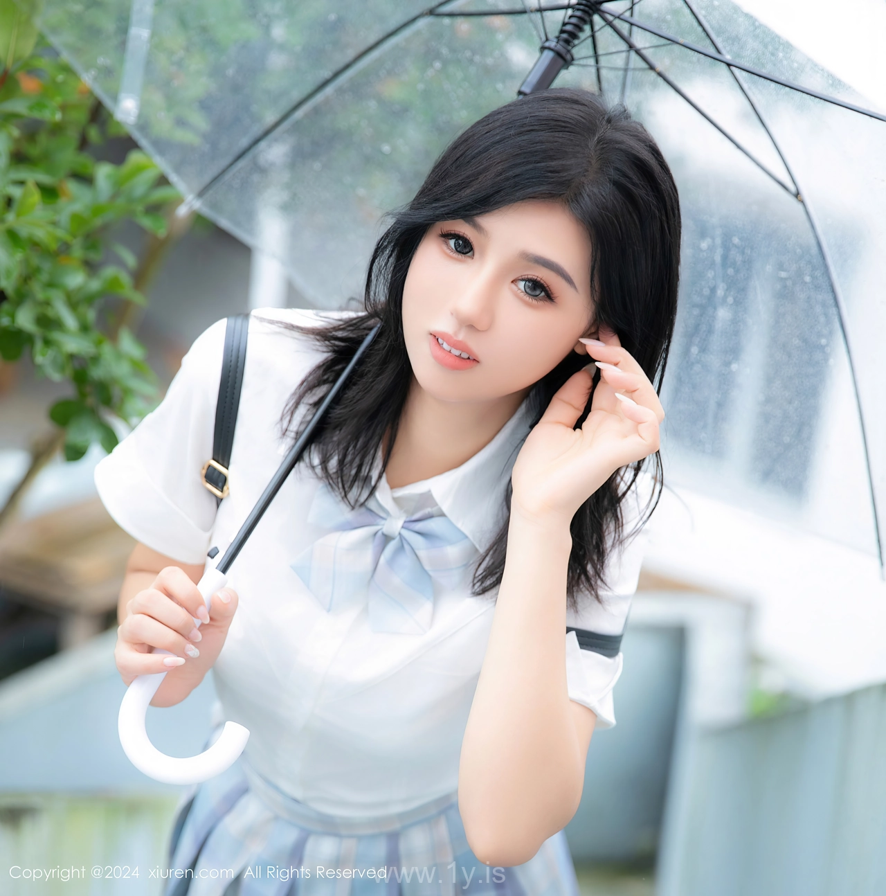 XIUREN(秀人网) No.8759 Stunning Asian Charmer 金小依