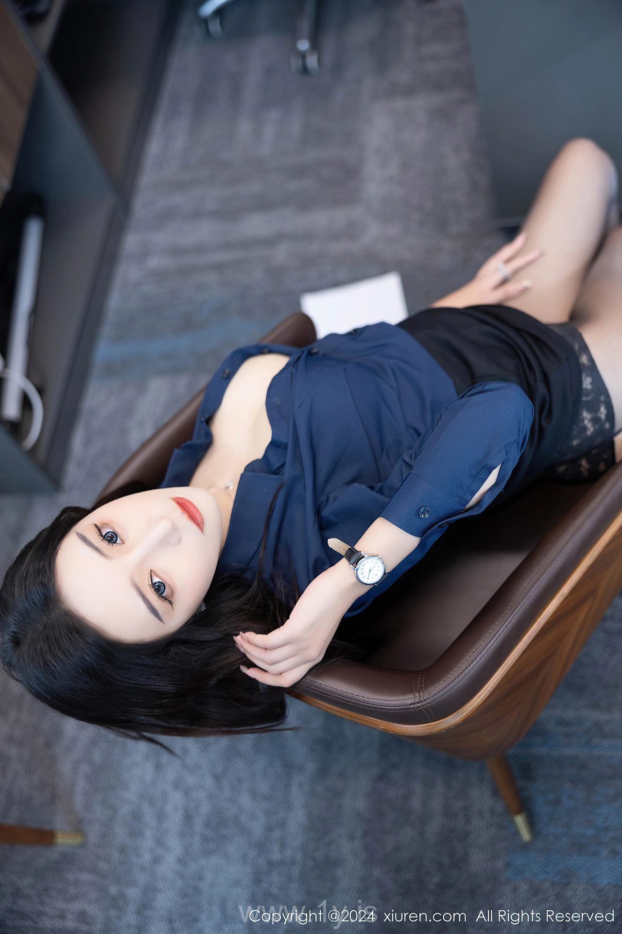 XIUREN(秀人网) No.8760 Lively Asian Mature Princess 王馨瑶yanni