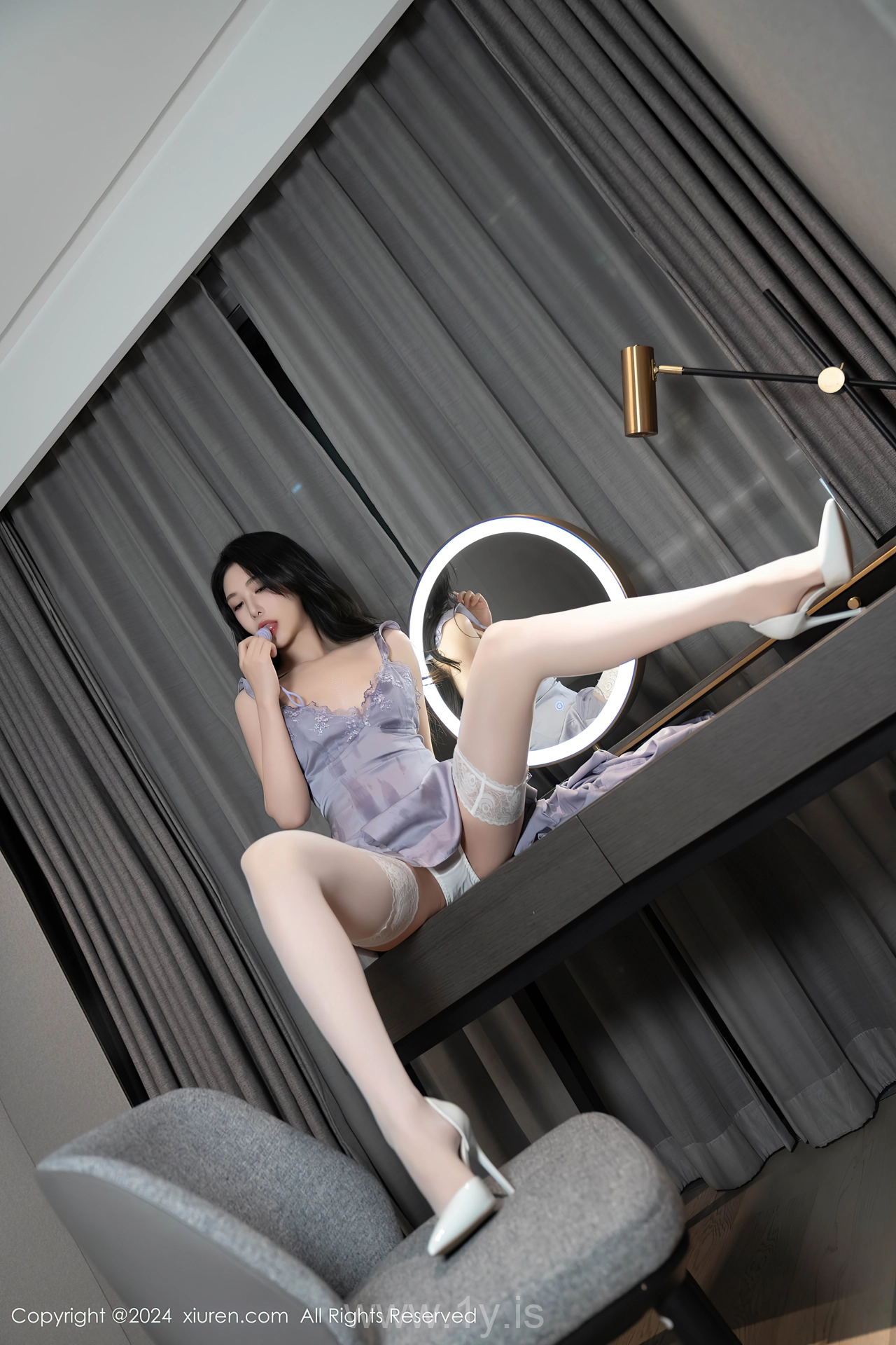 XIUREN(秀人网) No.8765 Fashionable & Charismatic Chinese Enchantress 利世