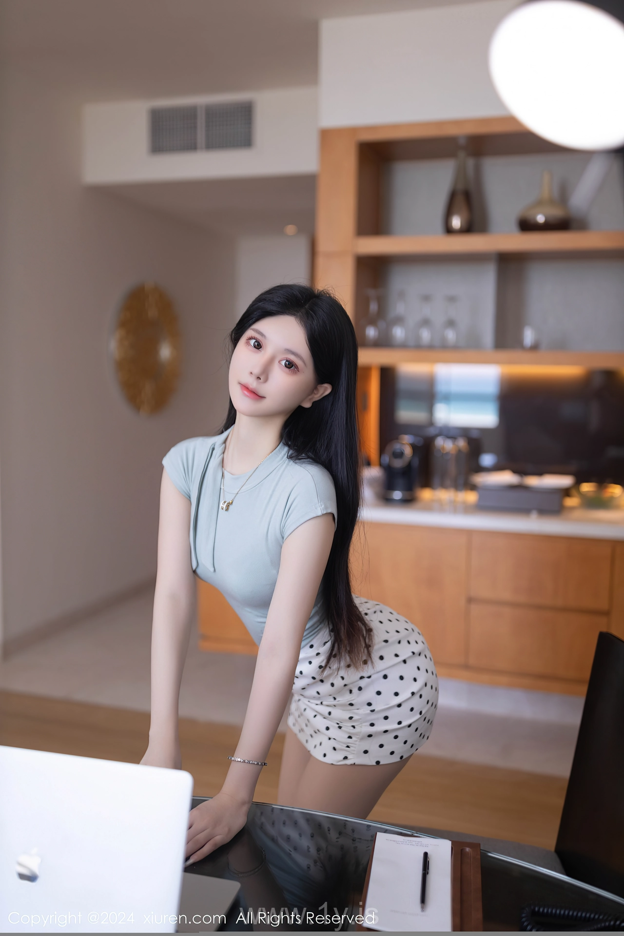 XIUREN(秀人网) No.8774 Refined & Fashionable Asian Seductress 幼幼