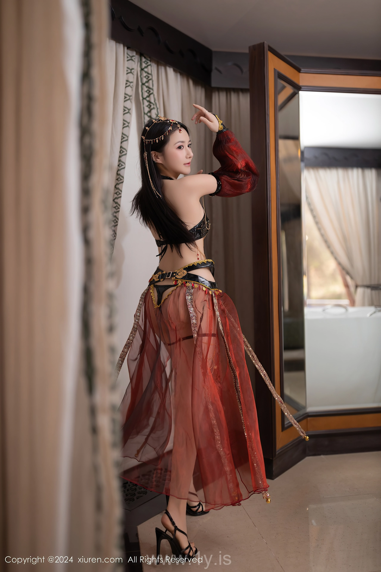 XIUREN(秀人网) No.8778 Angelic & Fancy Chinese Women 鱼子酱Fish