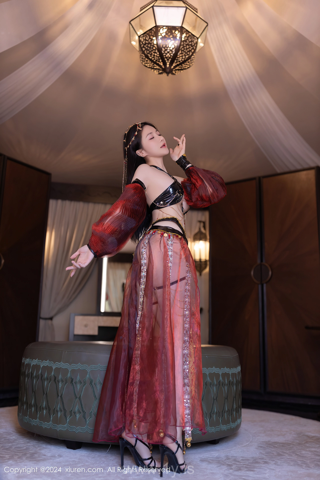 XIUREN(秀人网) No.8778 Angelic & Fancy Chinese Women 鱼子酱Fish