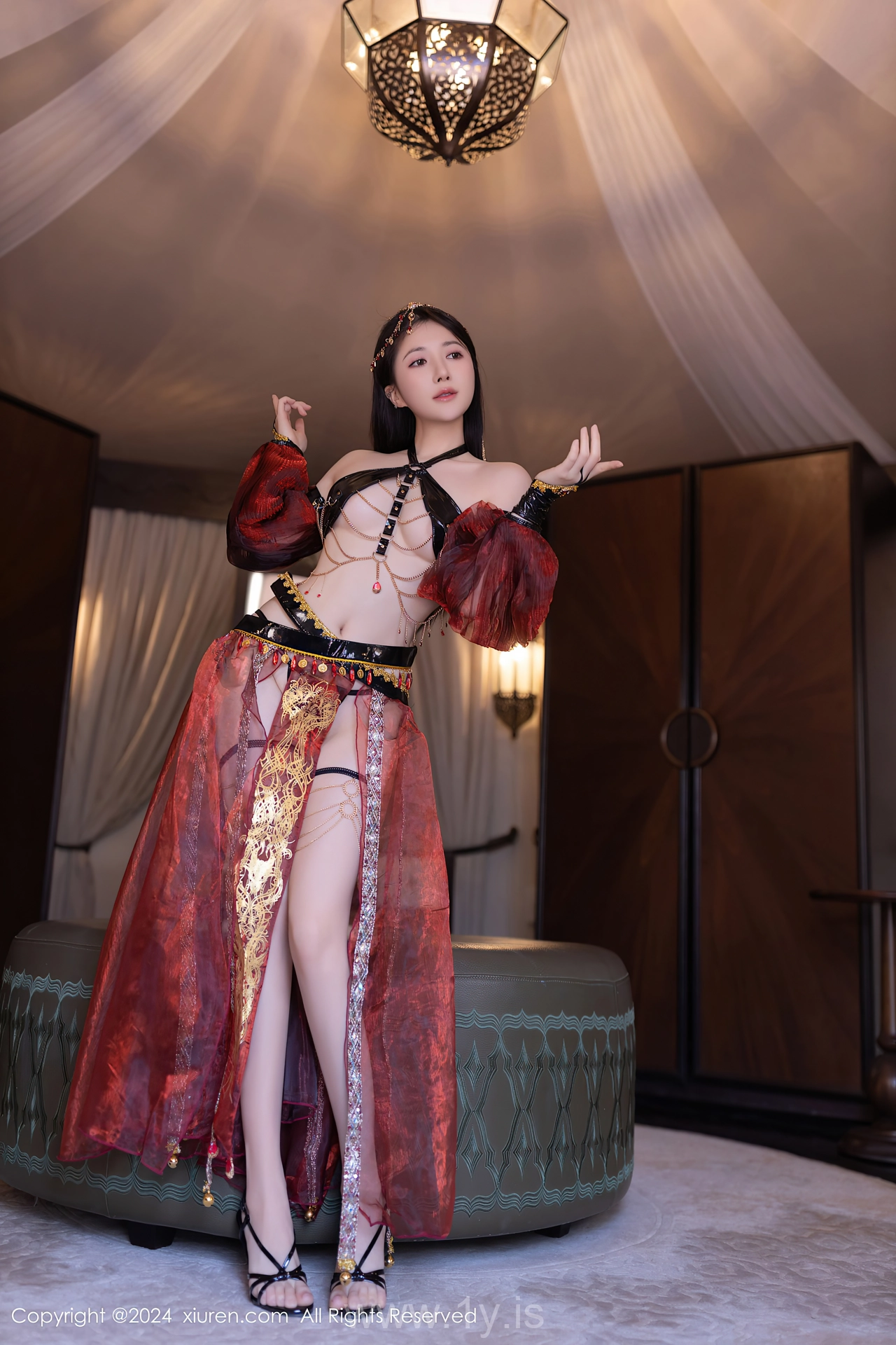 XIUREN(秀人网) No.8778 Angelic & Fancy Chinese Women 鱼子酱Fish