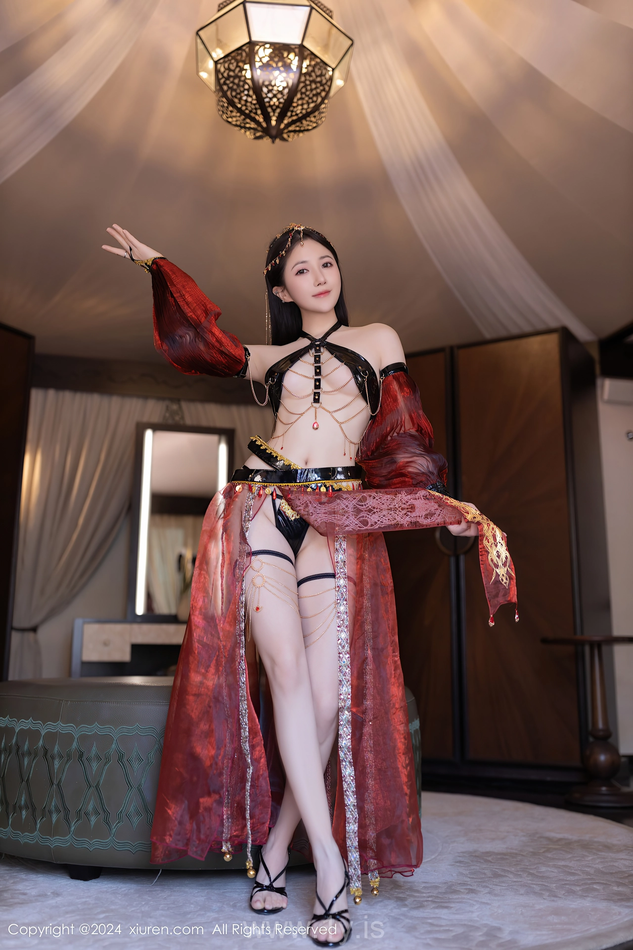 XIUREN(秀人网) No.8778 Angelic & Fancy Chinese Women 鱼子酱Fish