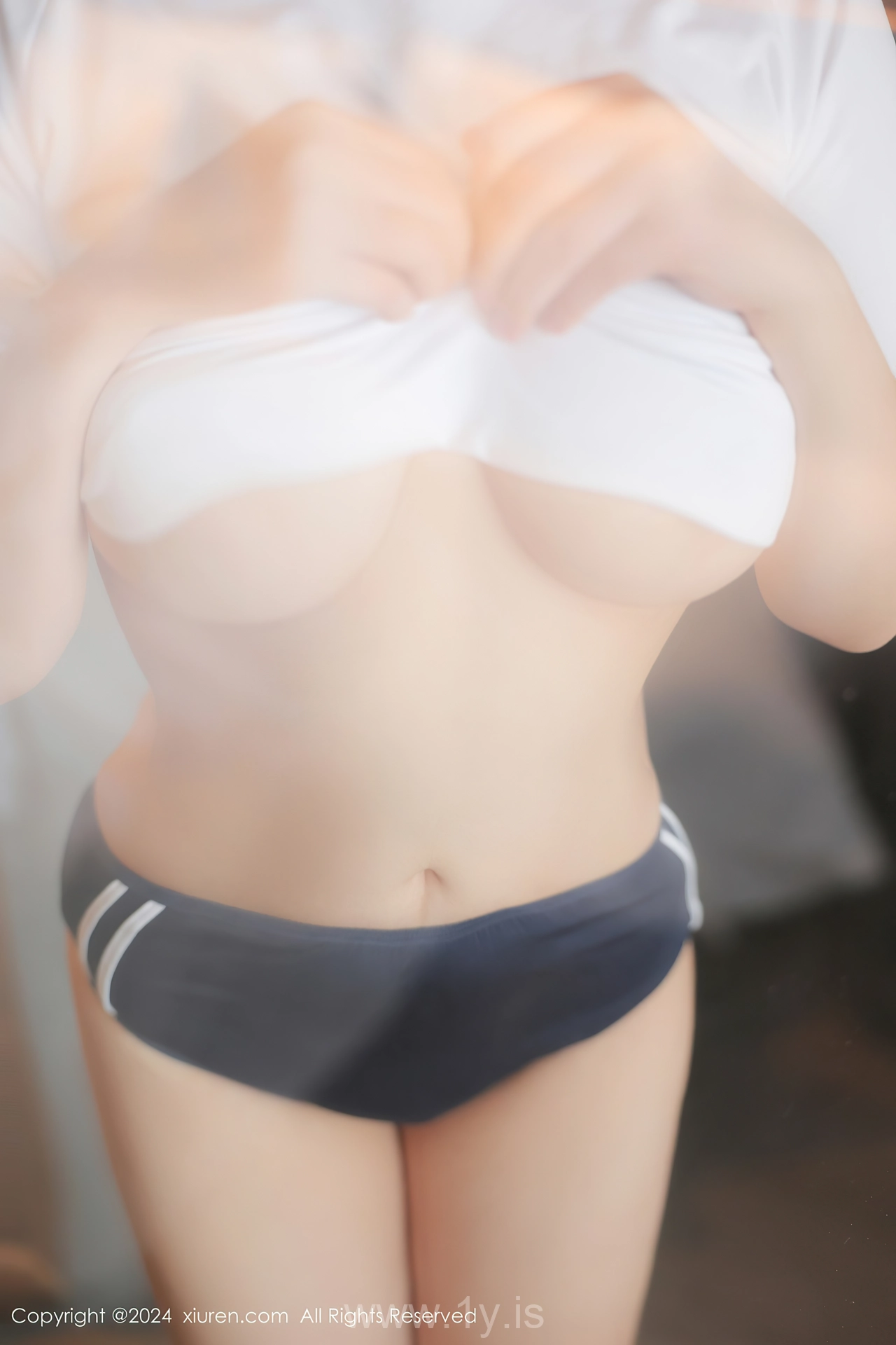 XIUREN(秀人网) No.8782 Graceful Chinese Model 蛋蛋宝