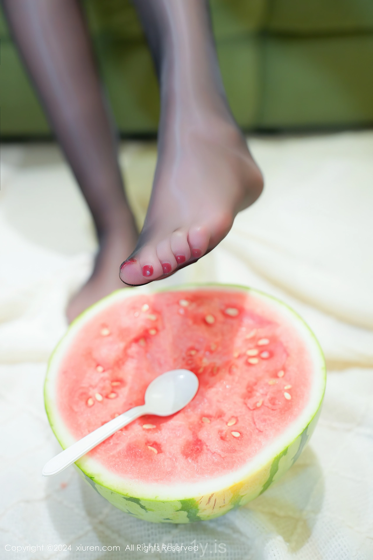 XIUREN(秀人网) No.8783 Glamorous Chinese Chick 小波多