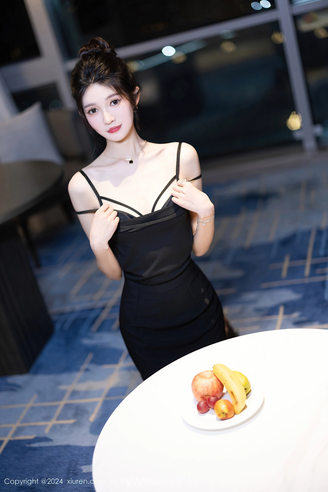 XIUREN(秀人网) No.8791 Trendy & Stylish Chinese Dreamgirl 程程程-