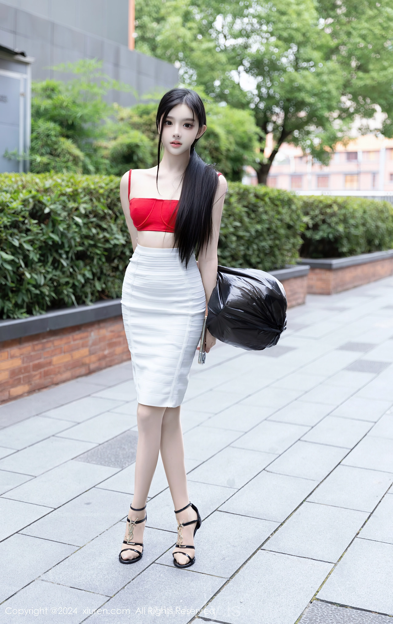 XIUREN(秀人网) No.8794 Seductive Chinese Goddess 龙雪儿