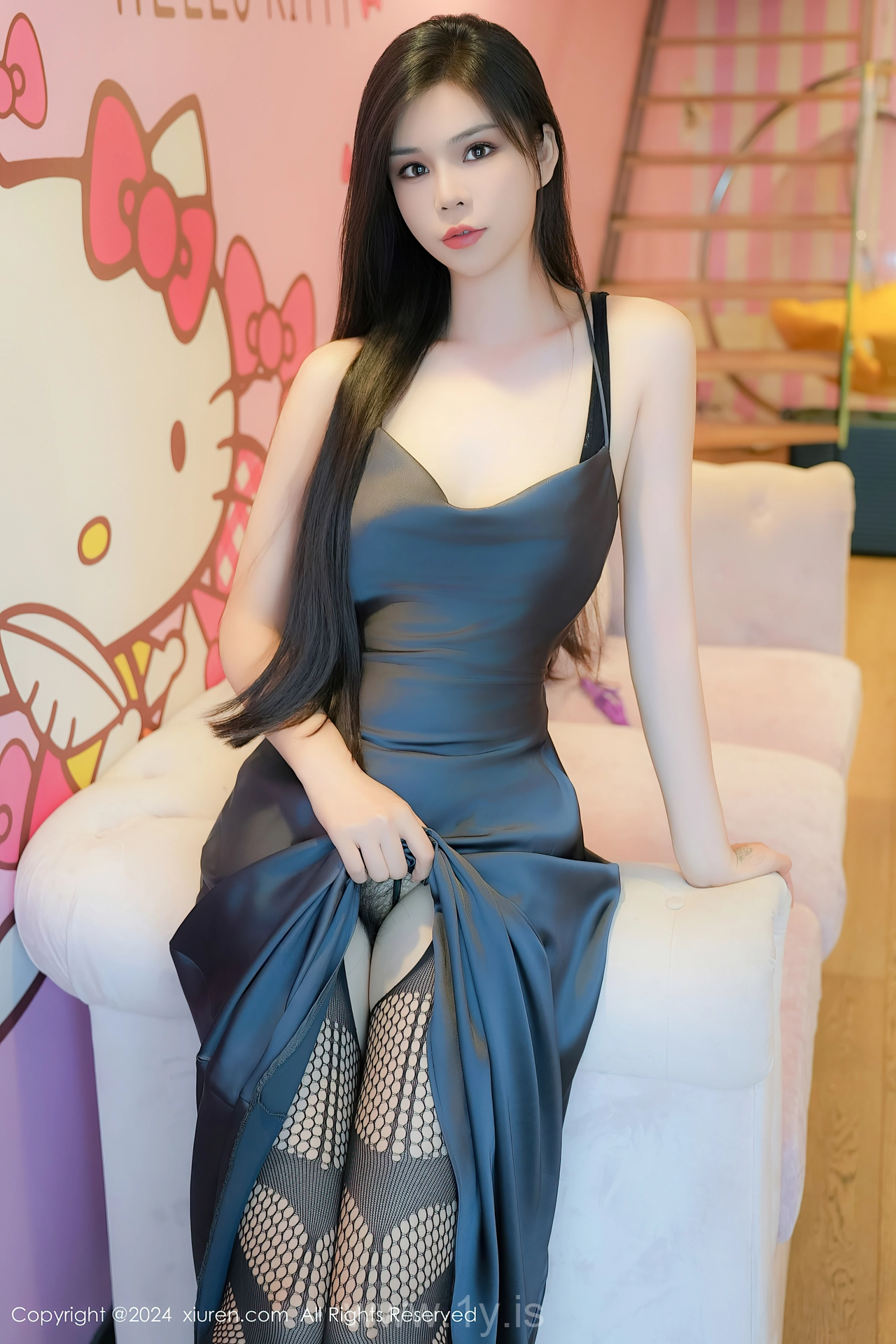 XIUREN(秀人网) No.8795 Cute & Sexy Asian Dreamgirl 雪糕CiCi