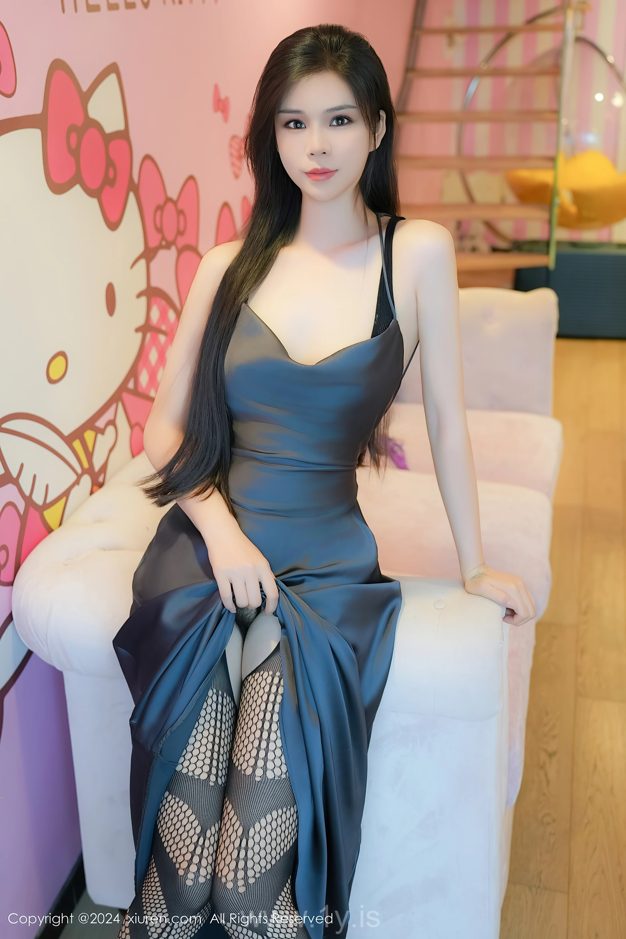 XIUREN(秀人网) No.8795 Cute & Sexy Asian Dreamgirl 雪糕CiCi