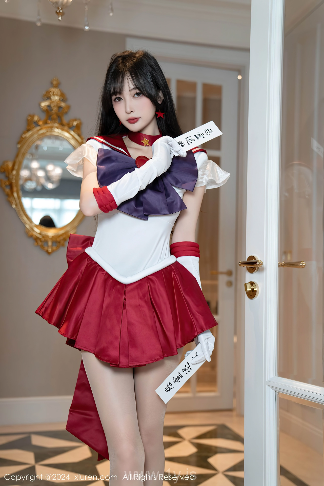 XIUREN(秀人网) No.8800 Tempting & Fashionable Chinese Cutie 林星阑