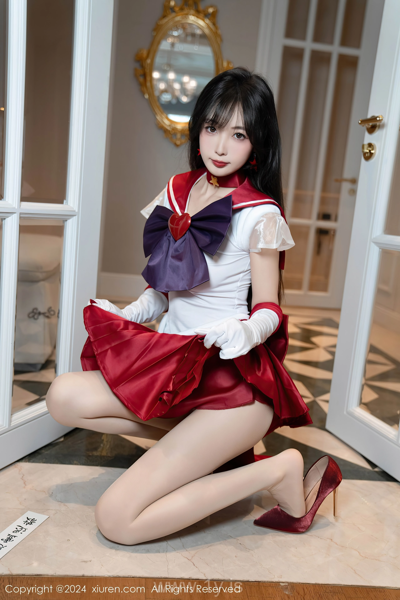 XIUREN(秀人网) No.8800 Tempting & Fashionable Chinese Cutie 林星阑