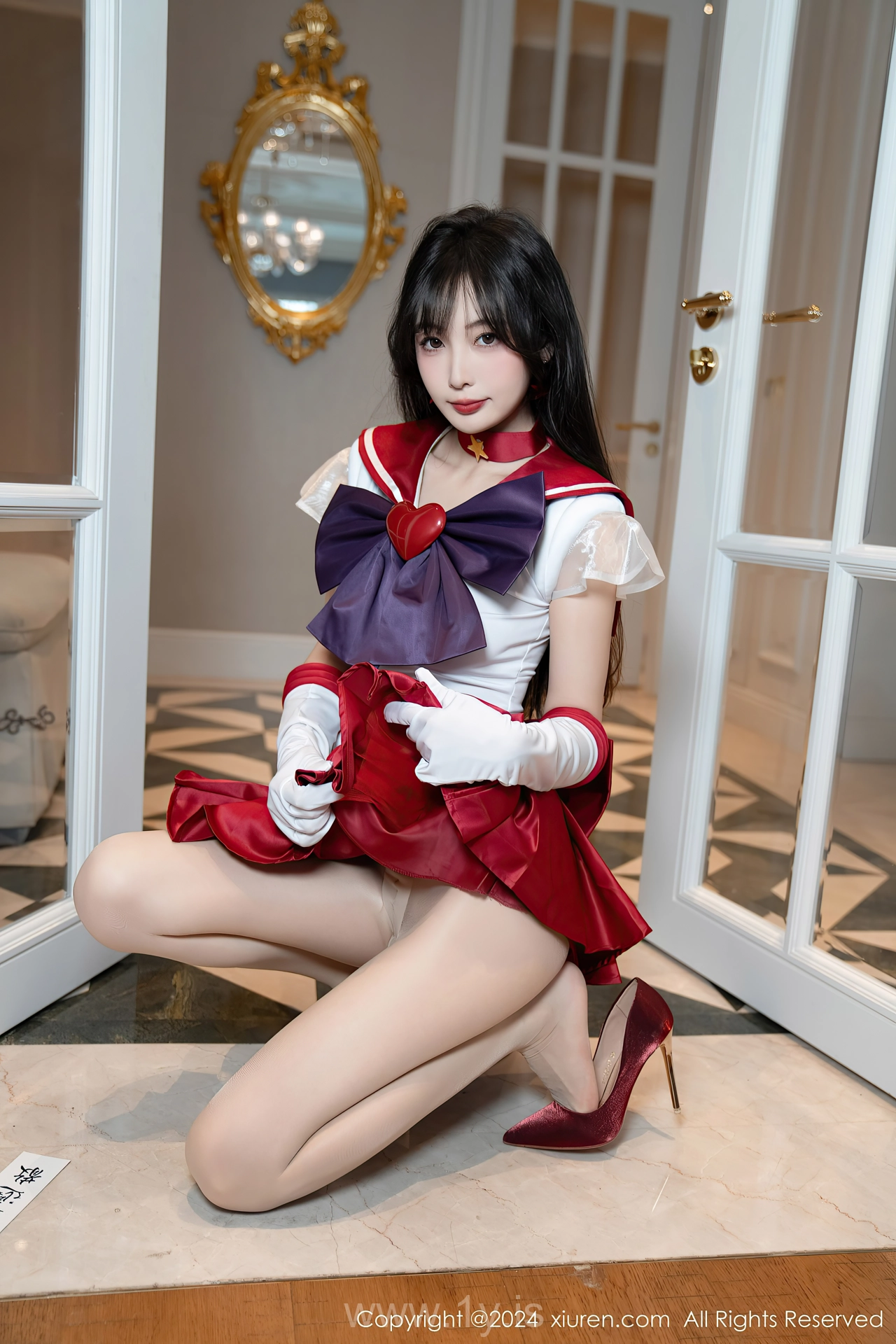 XIUREN(秀人网) No.8800 Tempting & Fashionable Chinese Cutie 林星阑