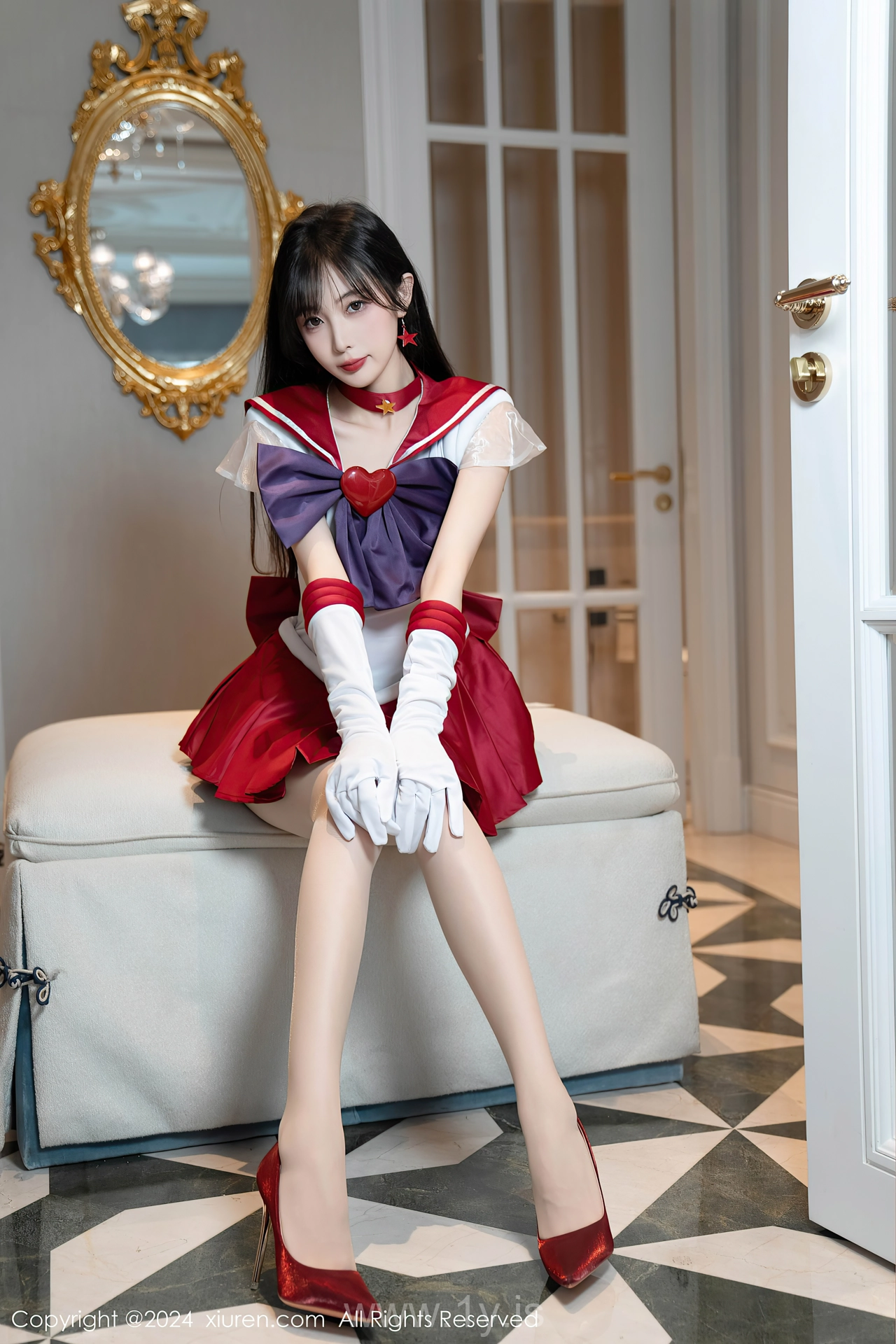 XIUREN(秀人网) No.8800 Tempting & Fashionable Chinese Cutie 林星阑