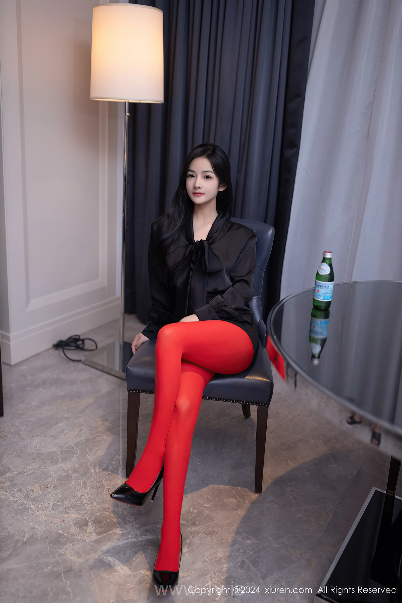 XIUREN(秀人网) No.8801 Appealing Asian Mature Princess 谭小灵