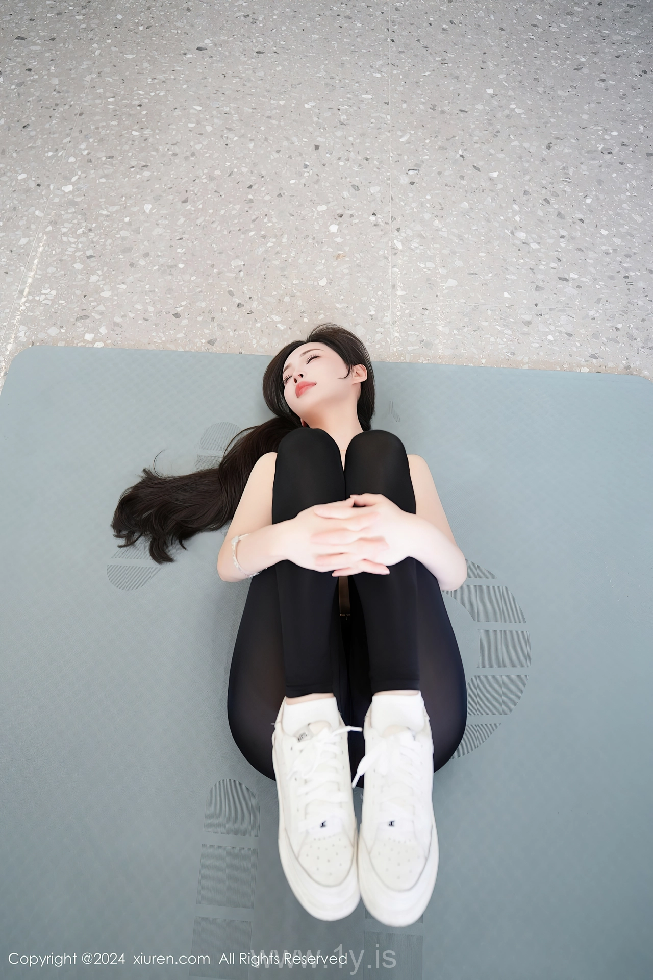 XIUREN(秀人网) No.8810 Fashionable & Well Done Chinese Queen Carol周妍希X