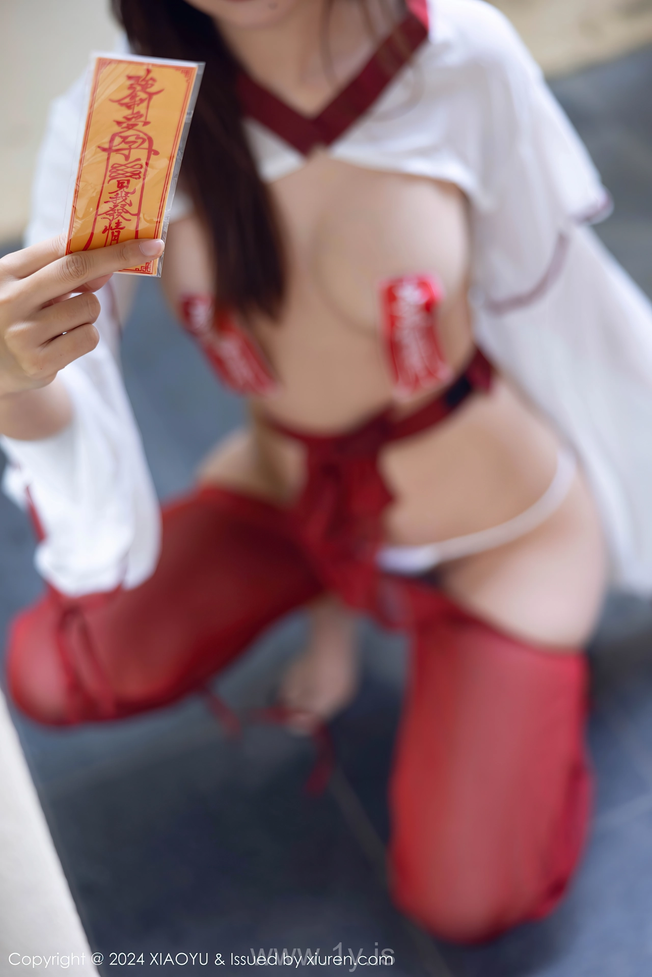 XIUREN(秀人网) No.8814 Beautiful Asian Sweetie 绮里嘉ula