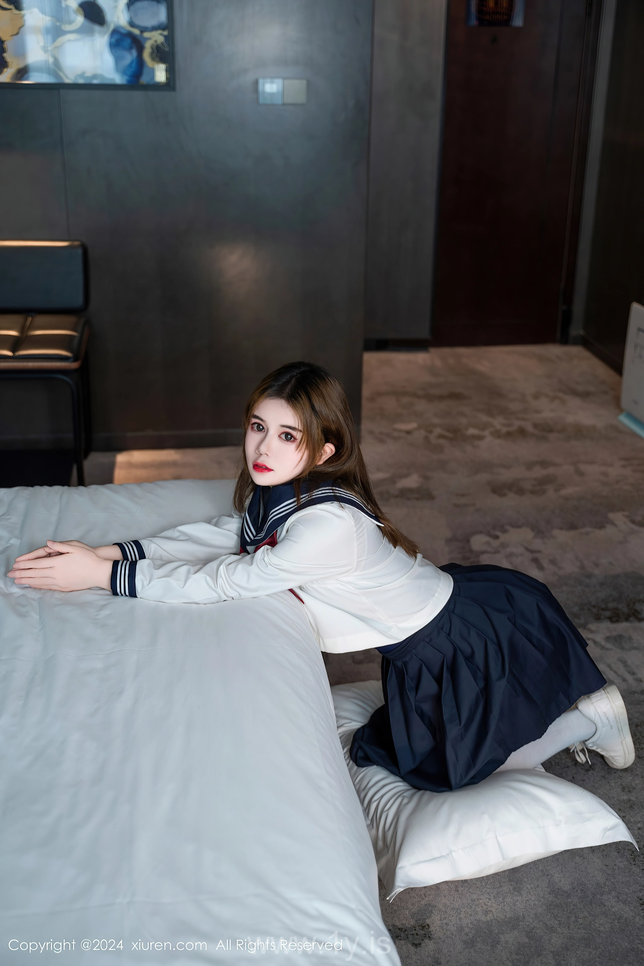 XIUREN(秀人网) No.8819 Lovely Chinese Jewel 凌彩烟