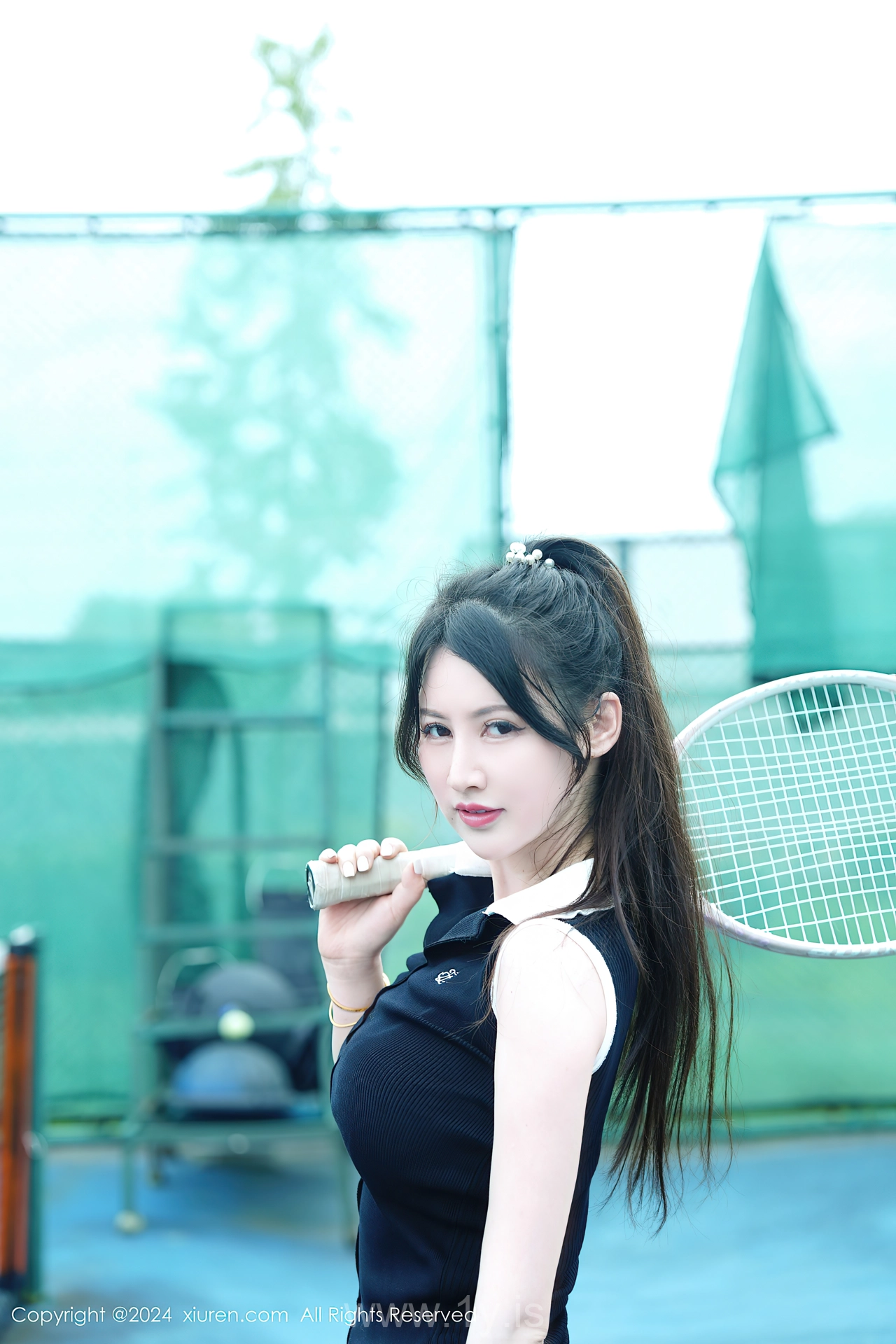 XIUREN(秀人网) No.8821 Delicate Asian Enchantress 诗诗kiki