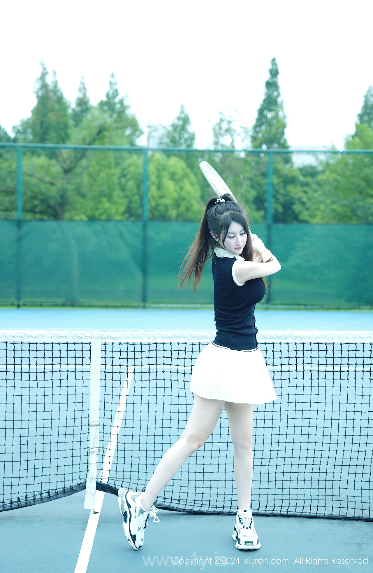 XIUREN(秀人网) No.8821 Delicate Asian Enchantress 诗诗kiki