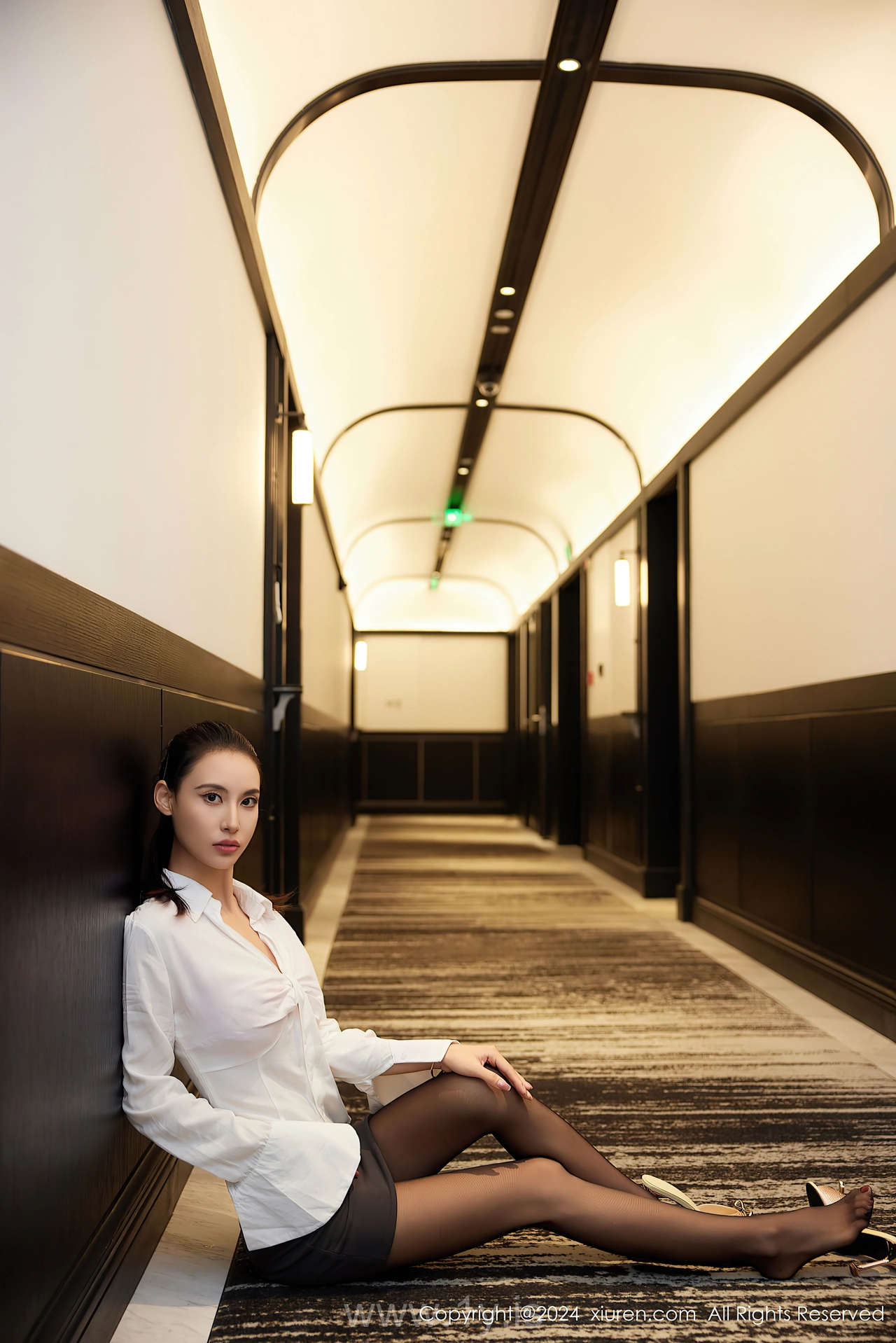 XIUREN(秀人网) No.8828 Seductive & Extraordinary Asian Girl lingyu69