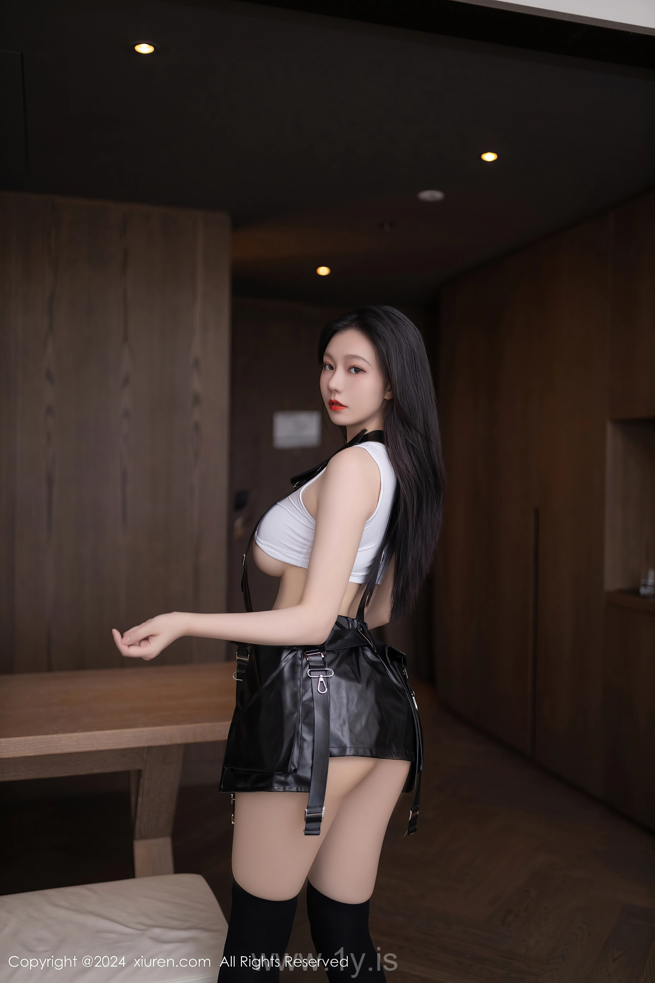 XIUREN(秀人网) No.8829 Pretty & Angelic Chinese Siren 安然anran