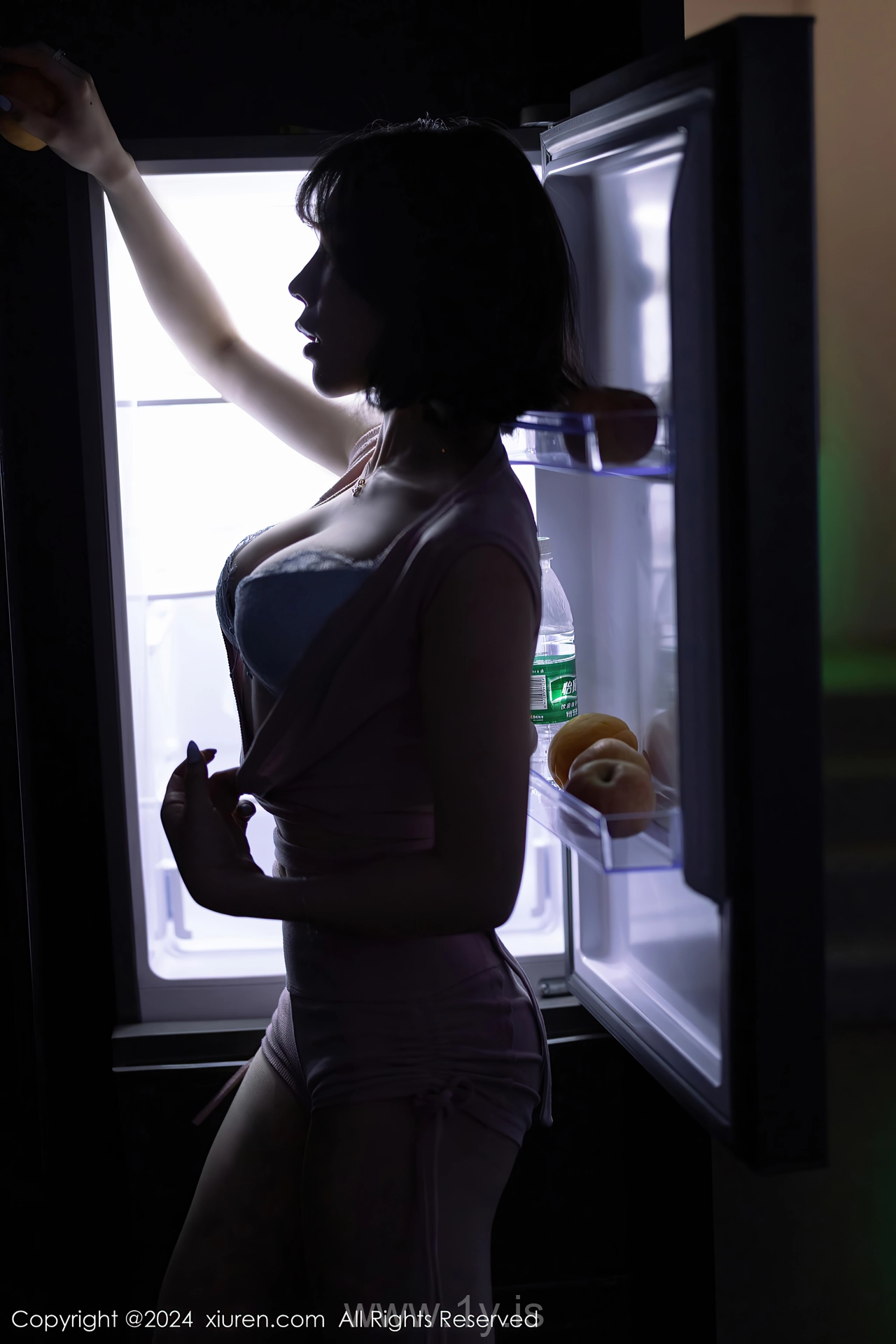 XIUREN(秀人网) No.8836 Bewitching Chinese Starlet 徐莉芝Booty