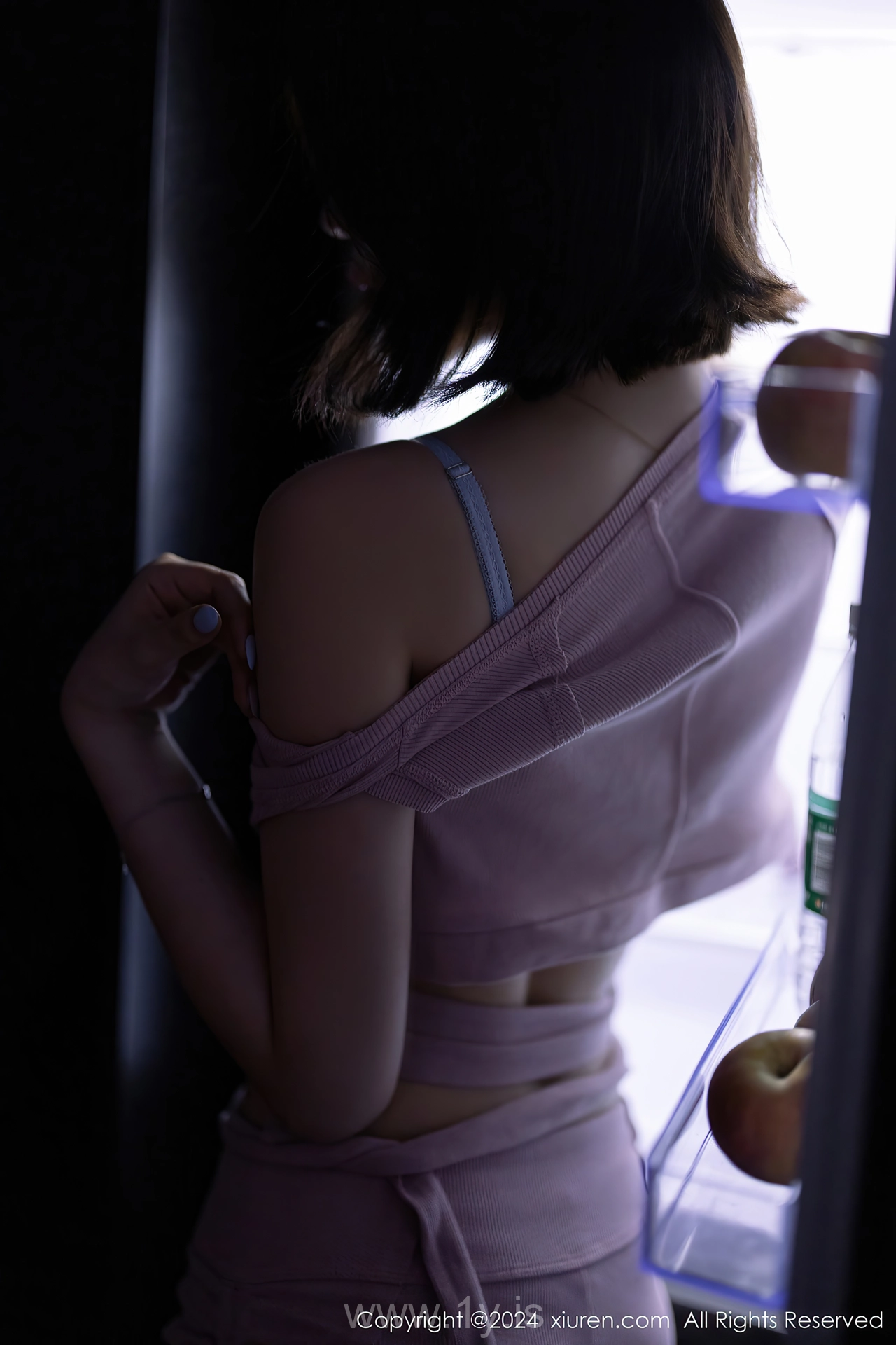 XIUREN(秀人网) No.8836 Bewitching Chinese Starlet 徐莉芝Booty