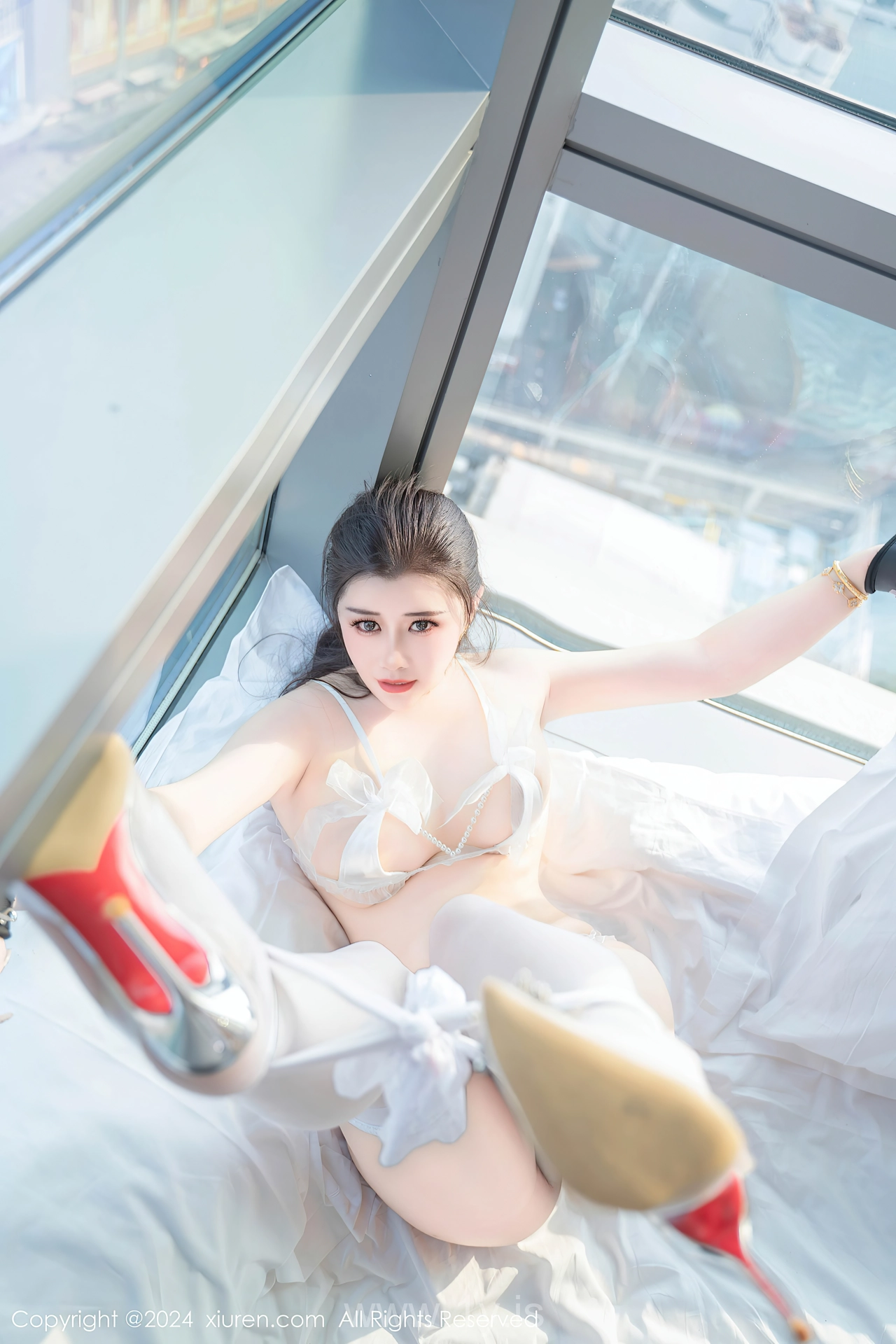 XIUREN(秀人网) No.8837 Good-looking Chinese Diva 王婉悠Queen