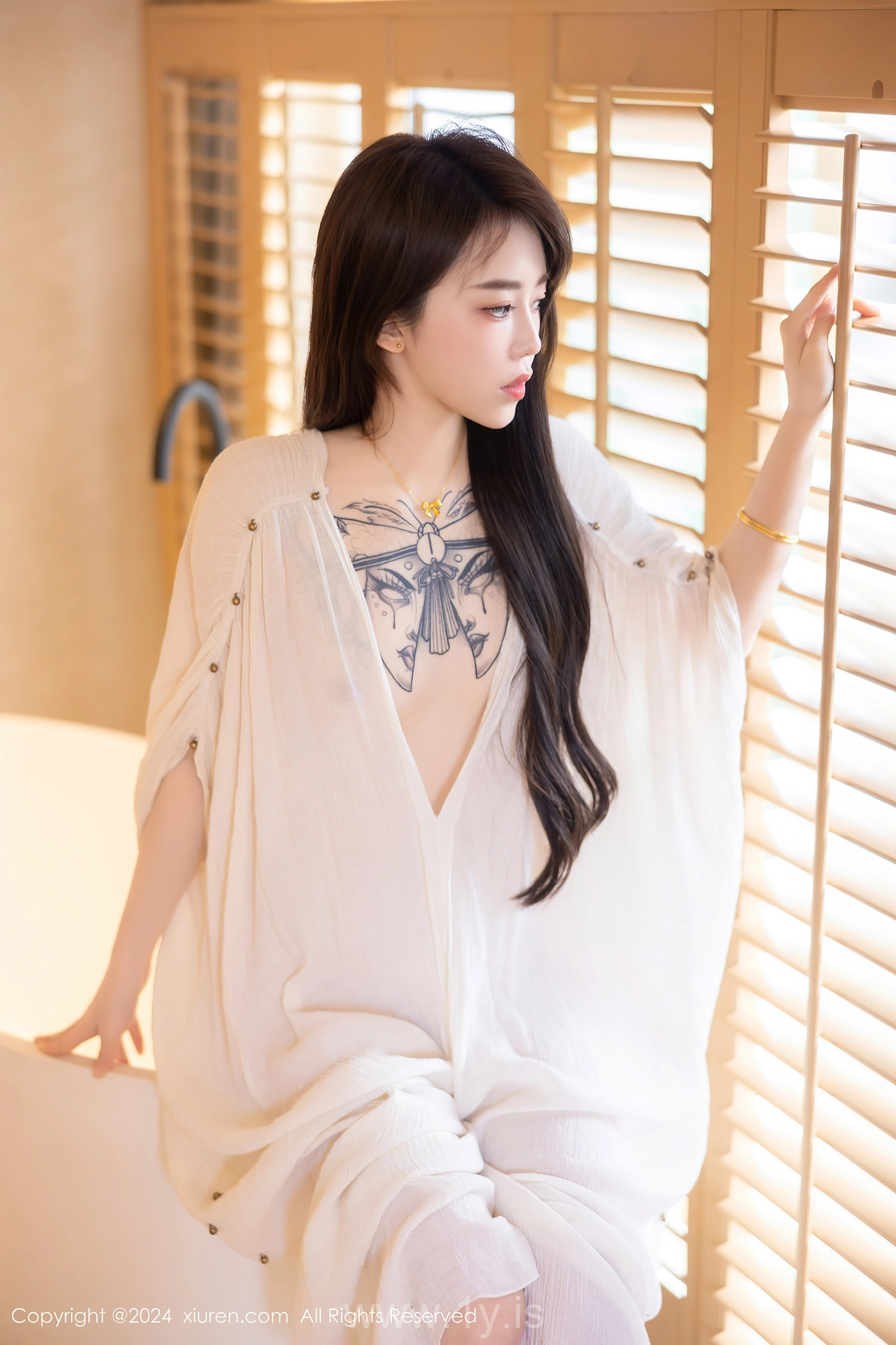 XIUREN(秀人网) No.8842 Well Done & Voluptuous Asian Rara Avis 夏竹