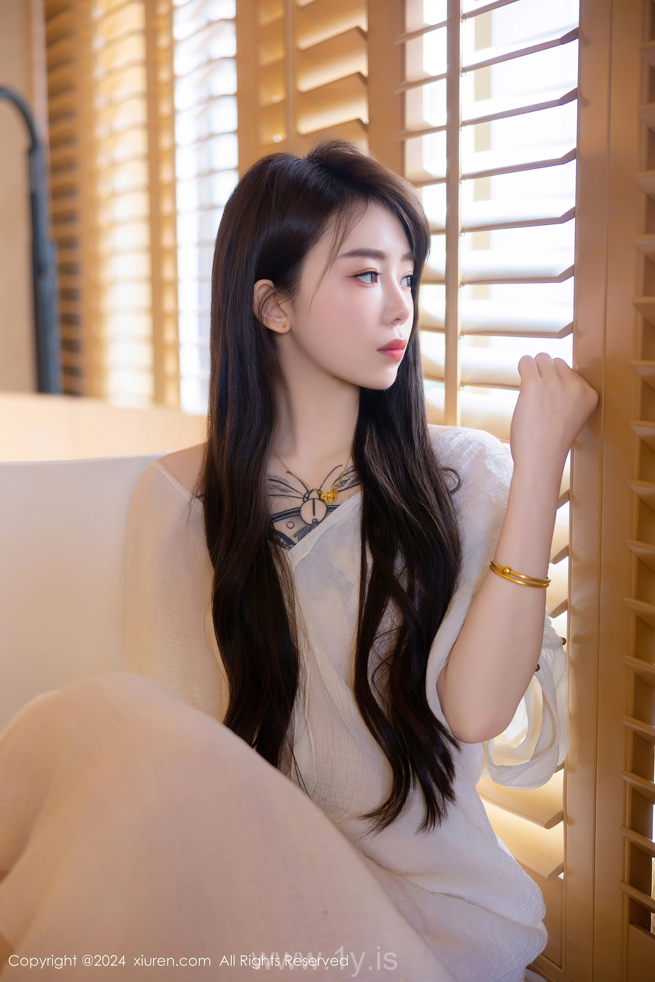 XIUREN(秀人网) No.8842 Well Done & Voluptuous Asian Rara Avis 夏竹