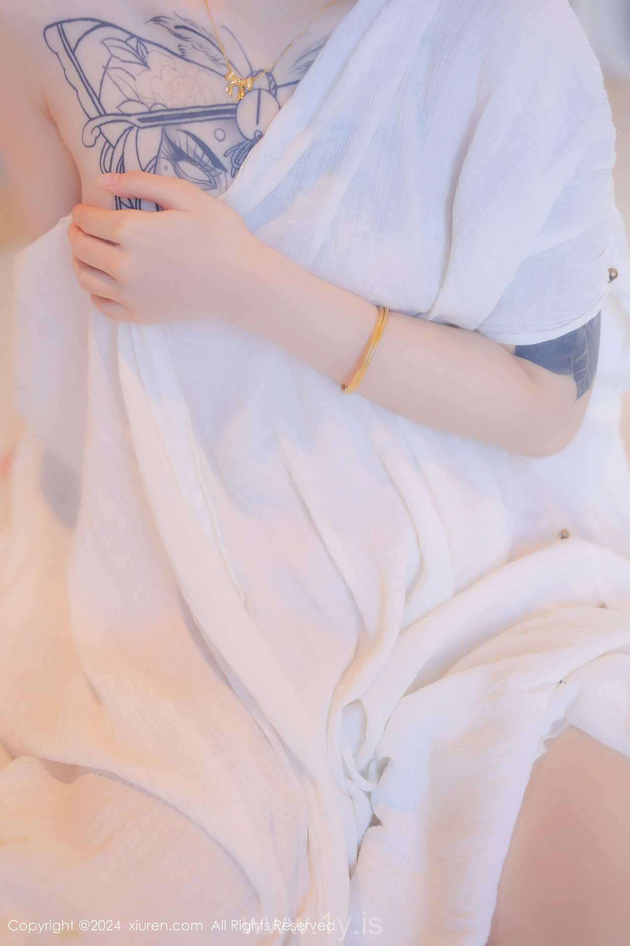 XIUREN(秀人网) No.8842 Well Done & Voluptuous Asian Rara Avis 夏竹