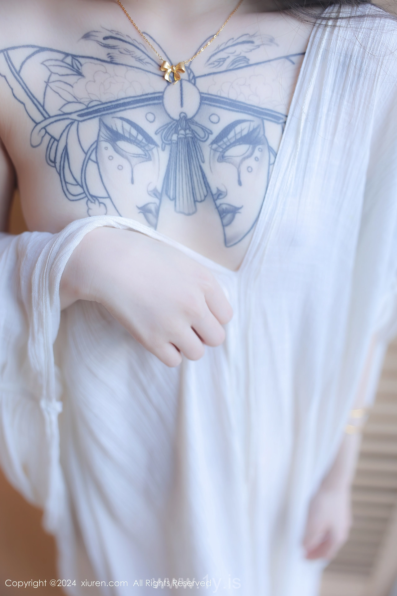 XIUREN(秀人网) No.8842 Well Done & Voluptuous Asian Rara Avis 夏竹