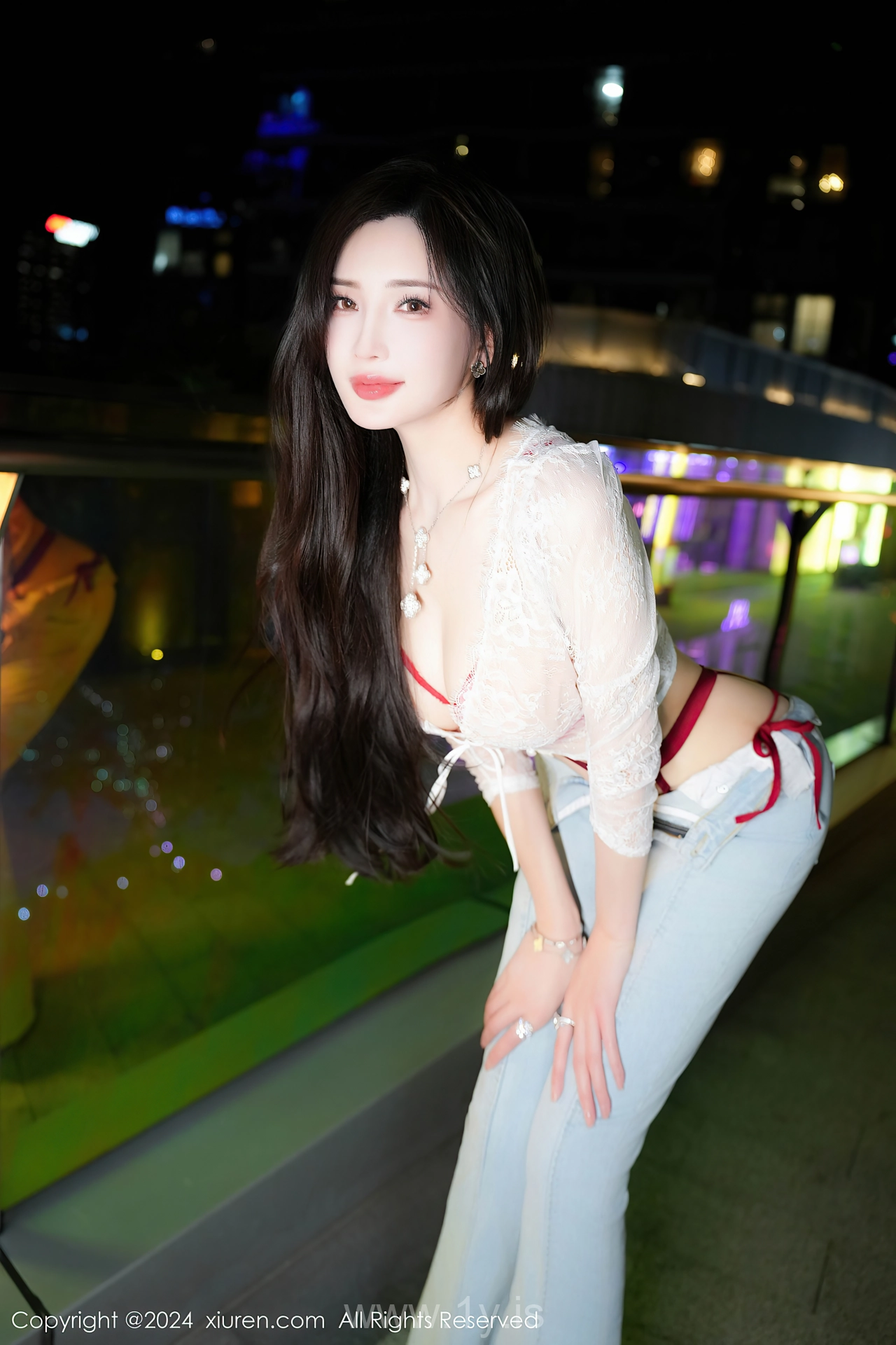 XIUREN(秀人网) No.8846 Delicate Chinese Peri Carol周妍希X