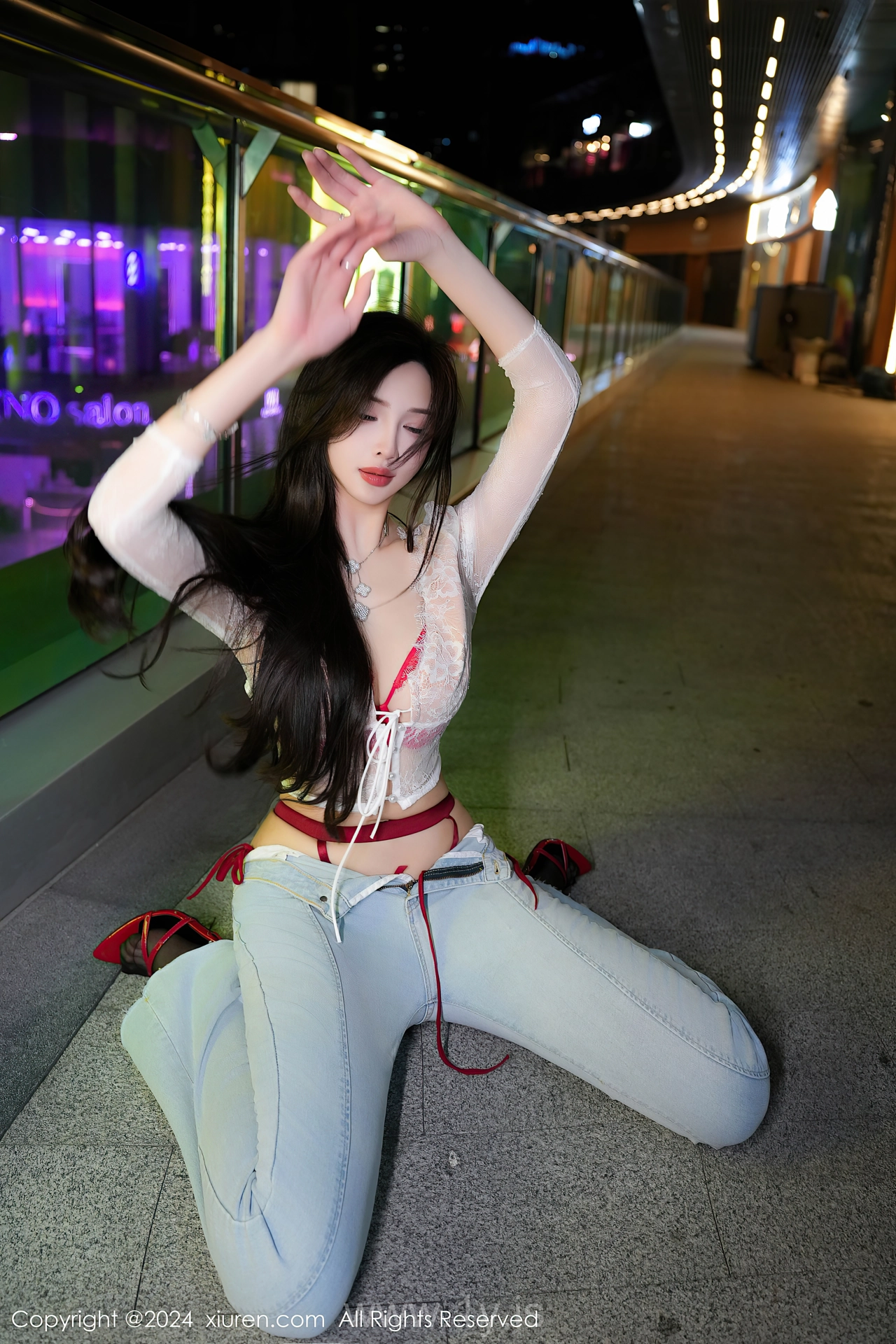 XIUREN(秀人网) No.8846 Delicate Chinese Peri Carol周妍希X