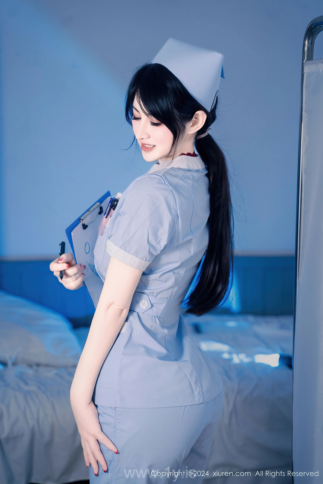 XIUREN(秀人网) No.8859 Ravishing Chinese Diva 诗诗kiki