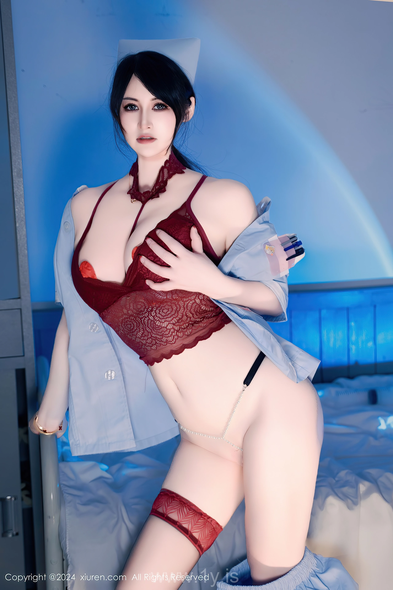 XIUREN(秀人网) No.8859 Ravishing Chinese Diva 诗诗kiki