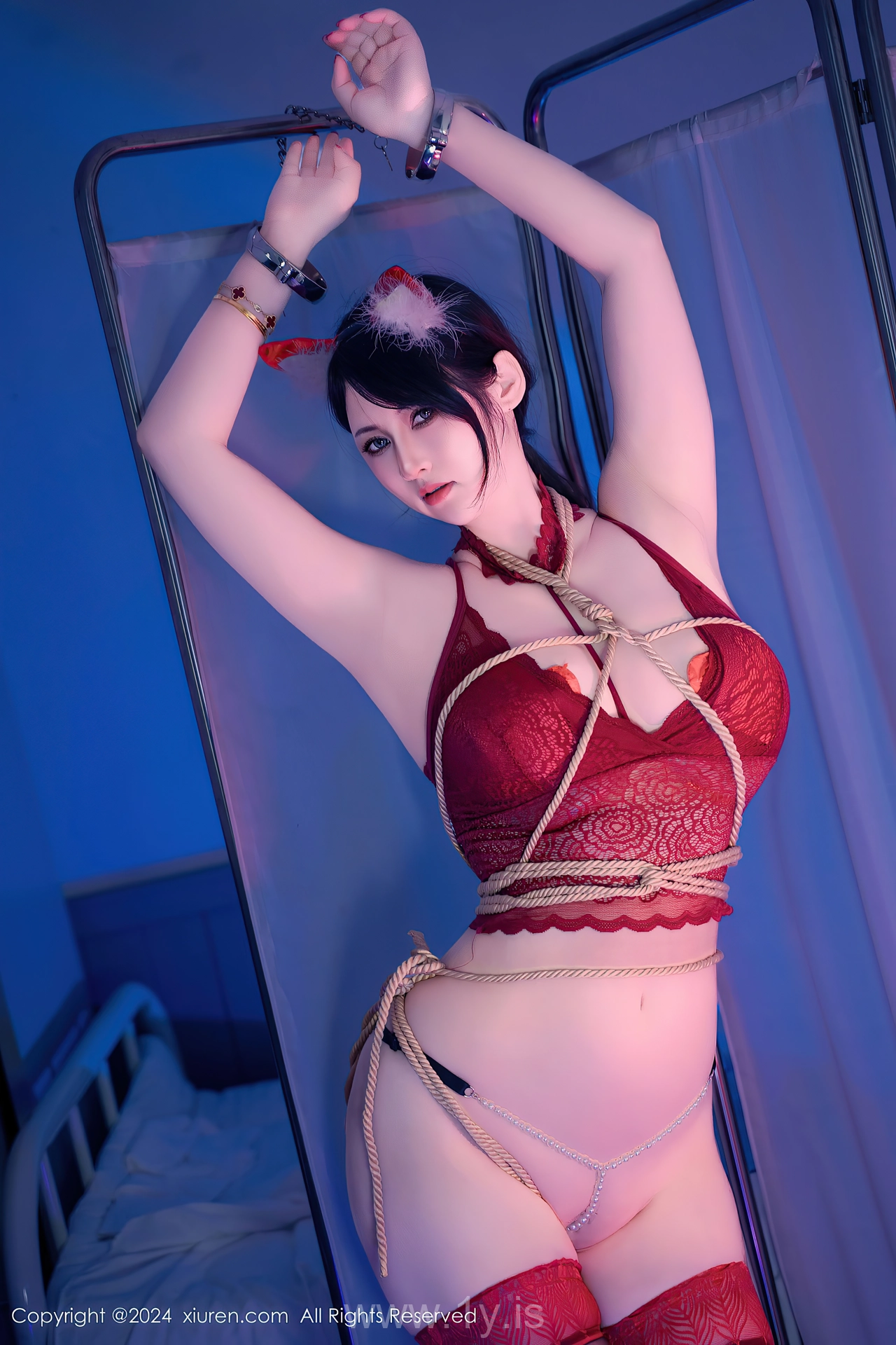 XIUREN(秀人网) No.8859 Ravishing Chinese Diva 诗诗kiki