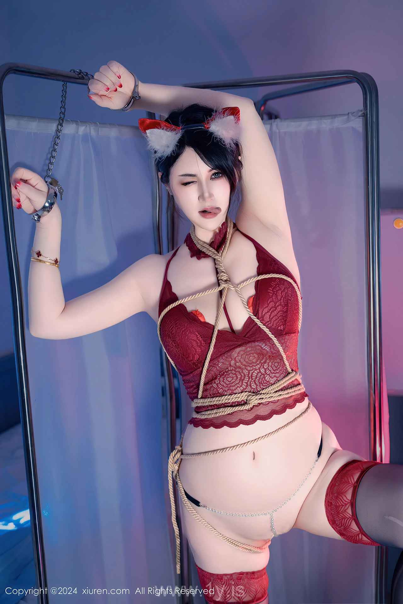 XIUREN(秀人网) No.8859 Ravishing Chinese Diva 诗诗kiki