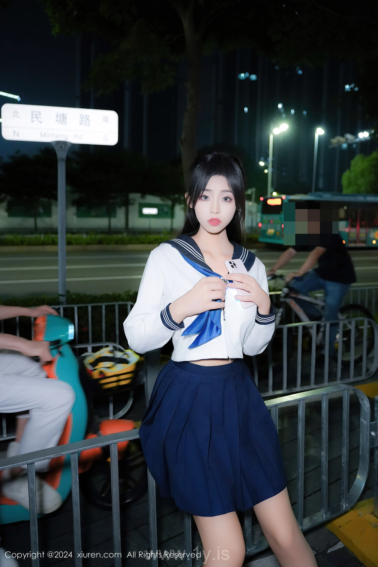 XIUREN(秀人网) No.8879 Innocent Chinese Nymph 董林越