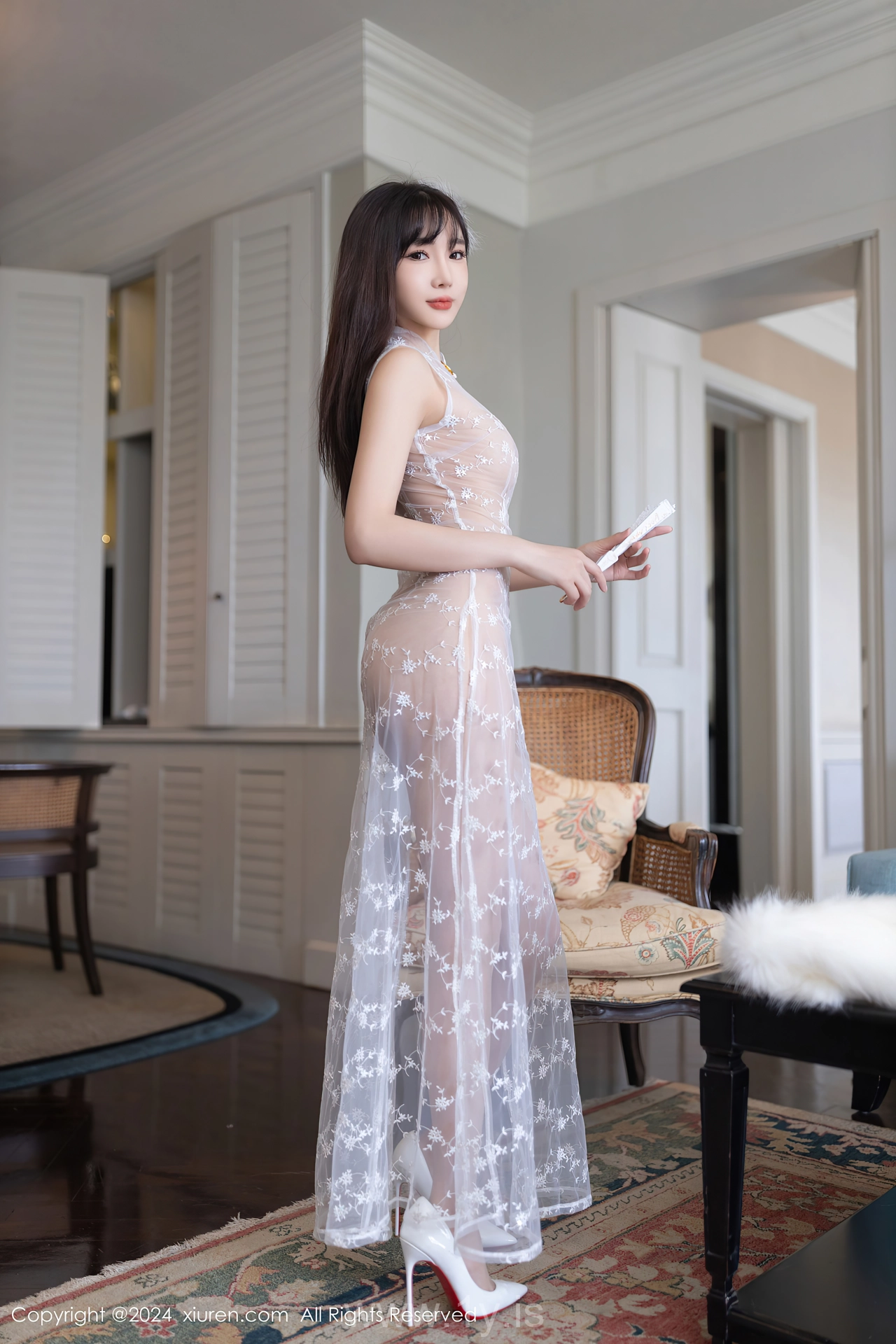 XIUREN(秀人网) No.8880 Quiet Chinese Rara Avis 陆萱萱