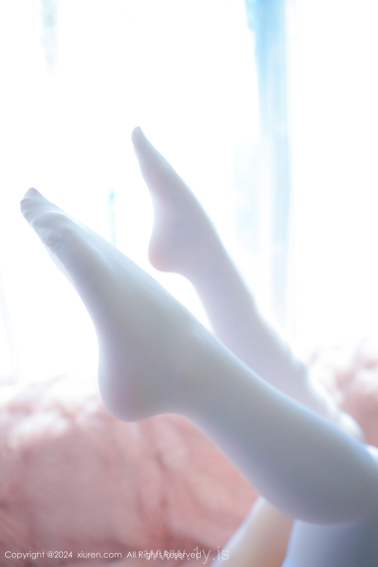 XIUREN(秀人网) No.8896 Luminous & Voluptuous Chinese Hottie 小波多