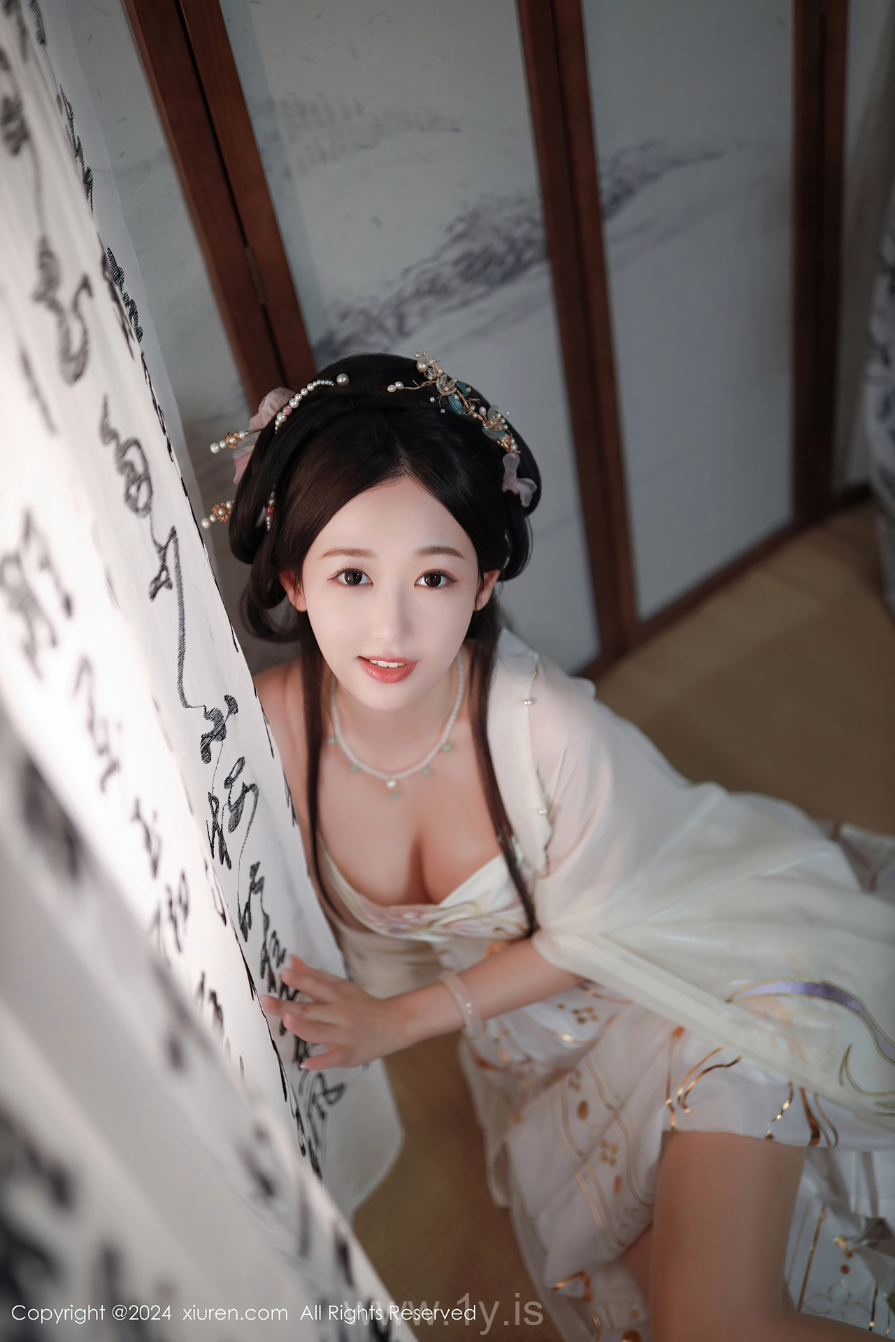 XIUREN(秀人网) No.8898 Well-developed & Exquisite Asian Women 唐安琪