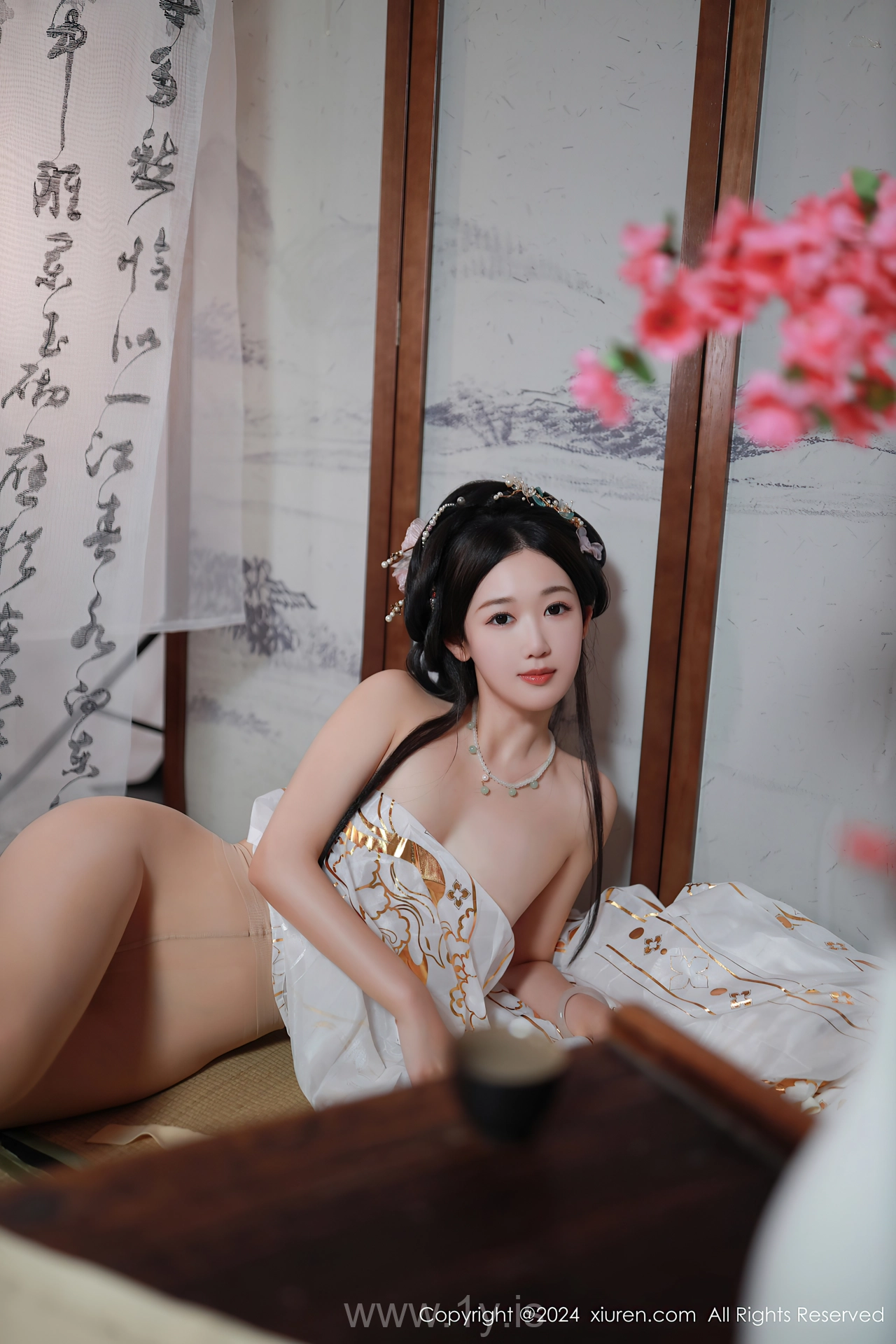 XIUREN(秀人网) No.8898 Well-developed & Exquisite Asian Women 唐安琪
