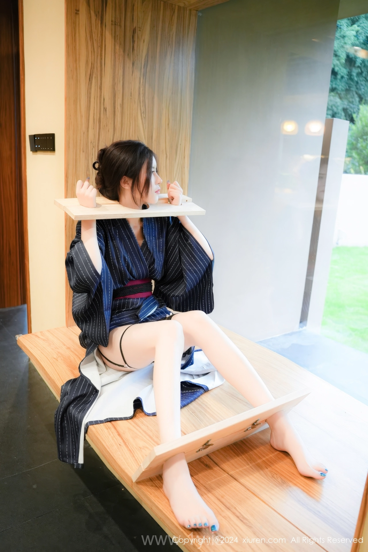 XIUREN(秀人网) No.8928 Sensuous Asian Rara Avis Erikaki