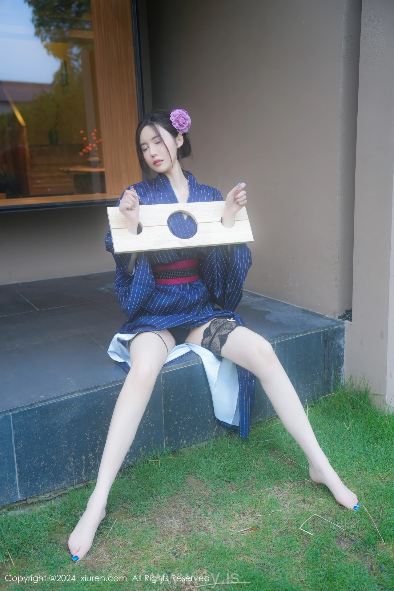 XIUREN(秀人网) No.8928 Sensuous Asian Rara Avis Erikaki