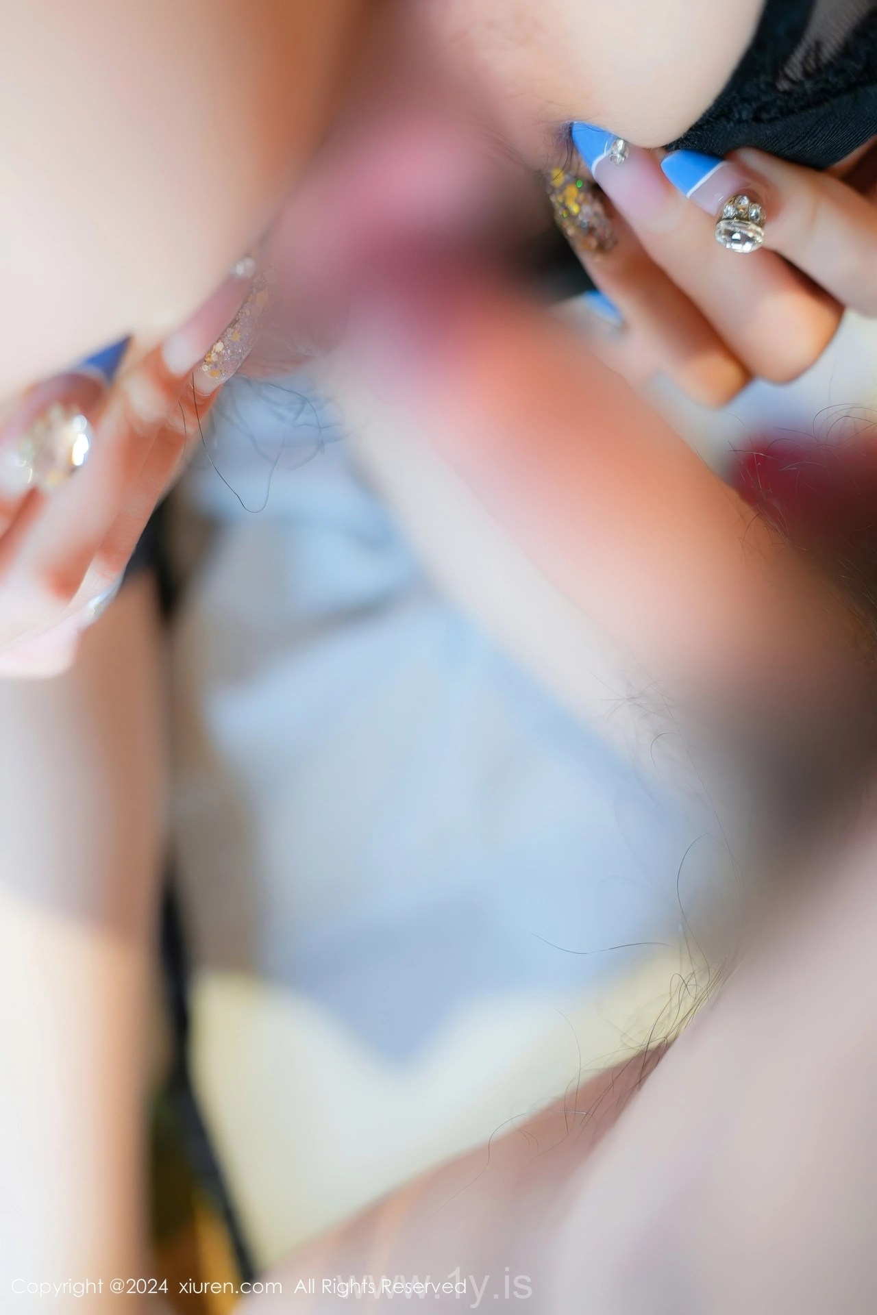 XIUREN(秀人网) No.8928 Sensuous Asian Rara Avis Erikaki